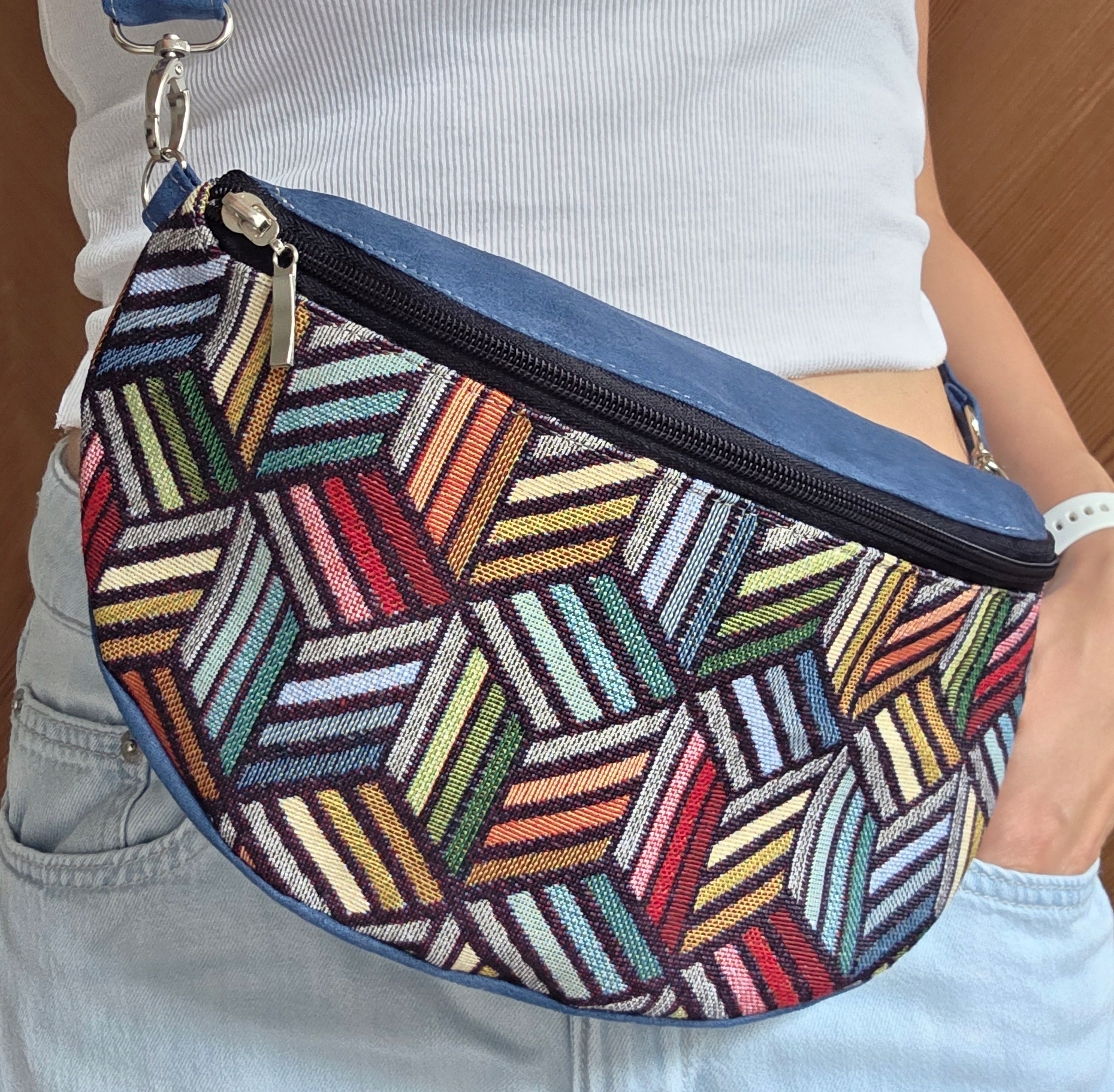 Nerka na ramię niebieska multikolor