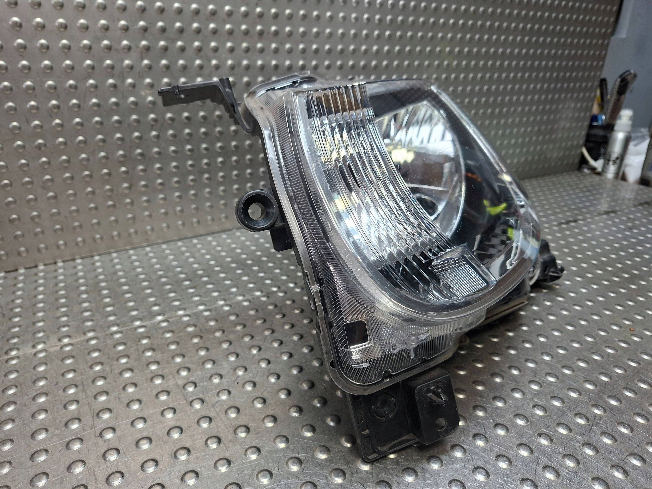 light front left SUZUKI IGNIS III 16- EU