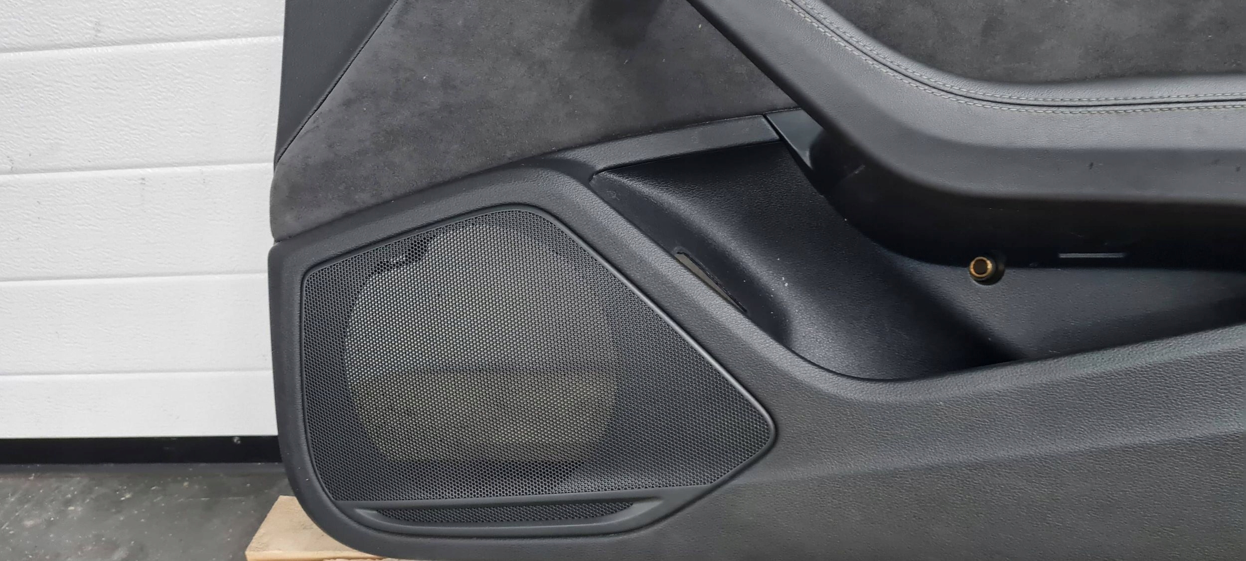 S5 8W A5 COUPE side upholstery door right front ALCANTARA 8W6867106C