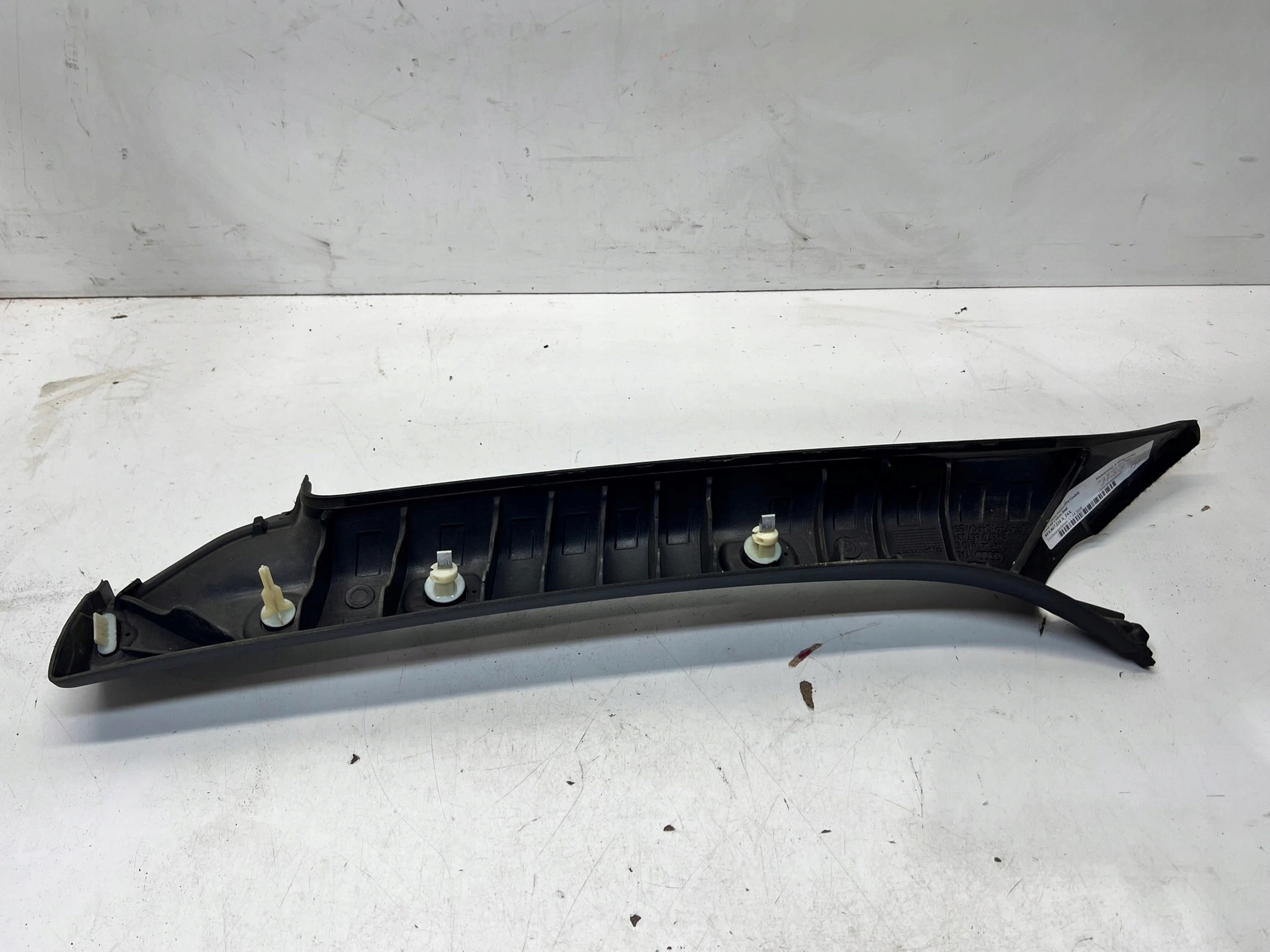 Blende Abdeckung SLUPKA A rechts AUDI A5 CABRIO 8F0867234A schwarzer
