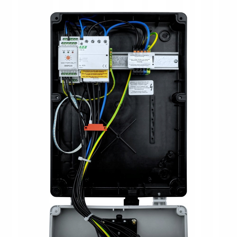 Nascienna Ladowarka Samochodowa BASIC WALLBOX Maximum charging power 22 kW