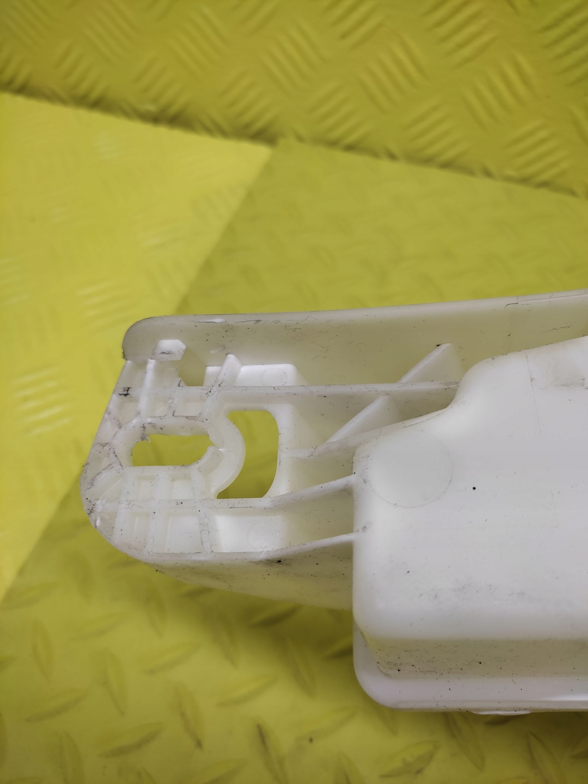 CITROEN C5 III washer fluid tank 968214088