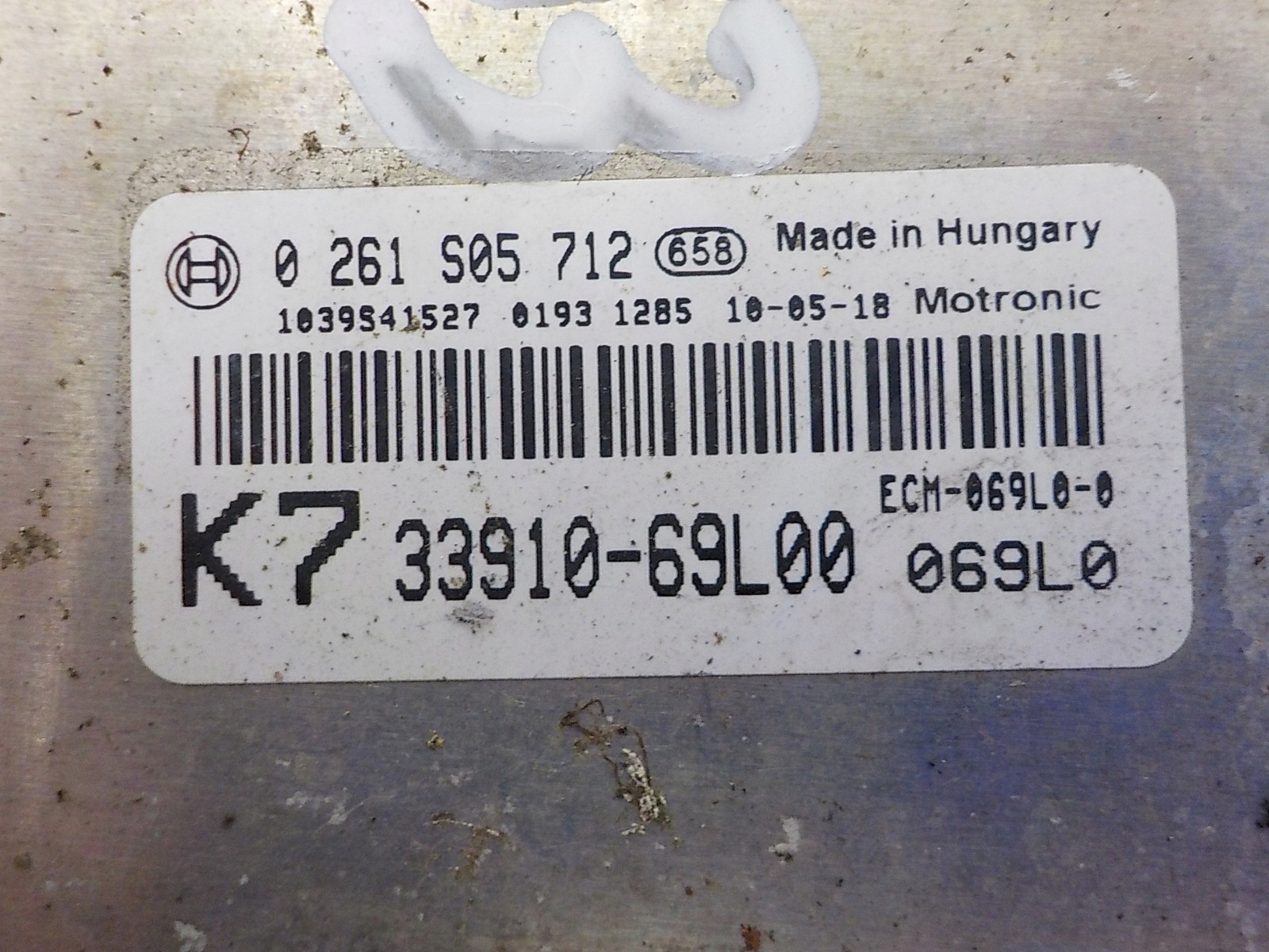 SUZUKI SWIFT IV (FZ, NZ) computer control unit 0261S05712 33910-69L00