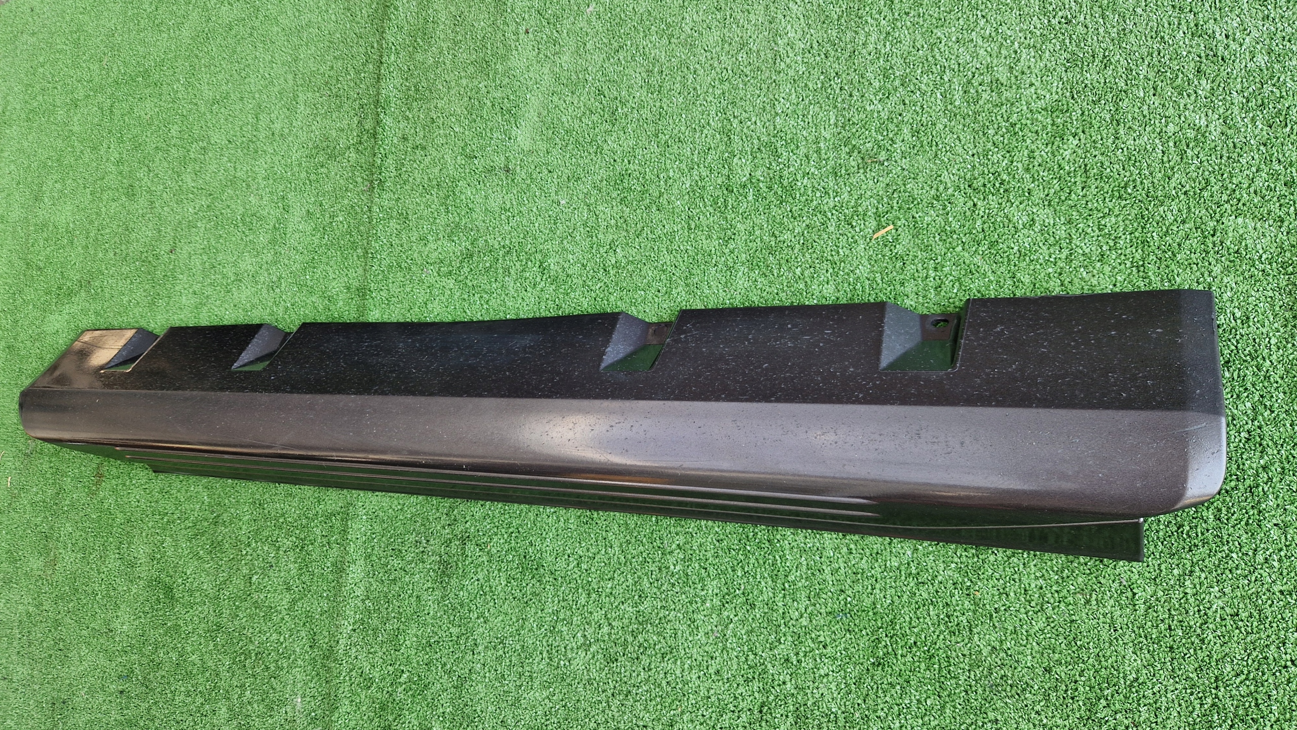 moulding threshold threshold left SUZUKI JIMNY 1998R > 2017R COLOR ZMA