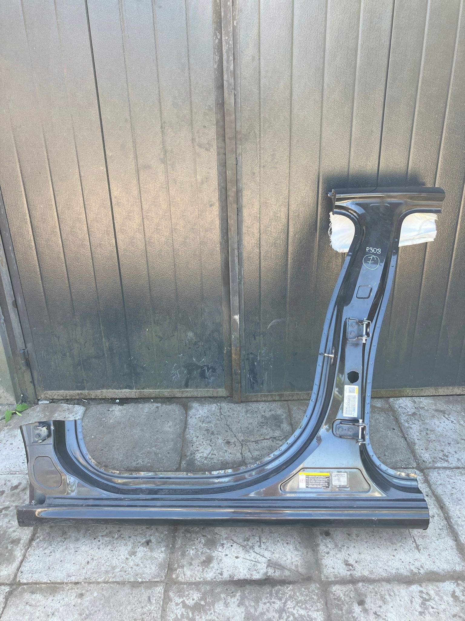 Seitenschweller Säule links 508