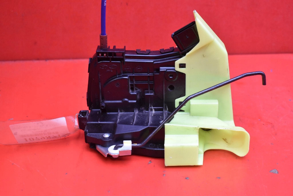 lock door left front front EU 81310-R2010 KIA SPORTAGE 5 V 21-25