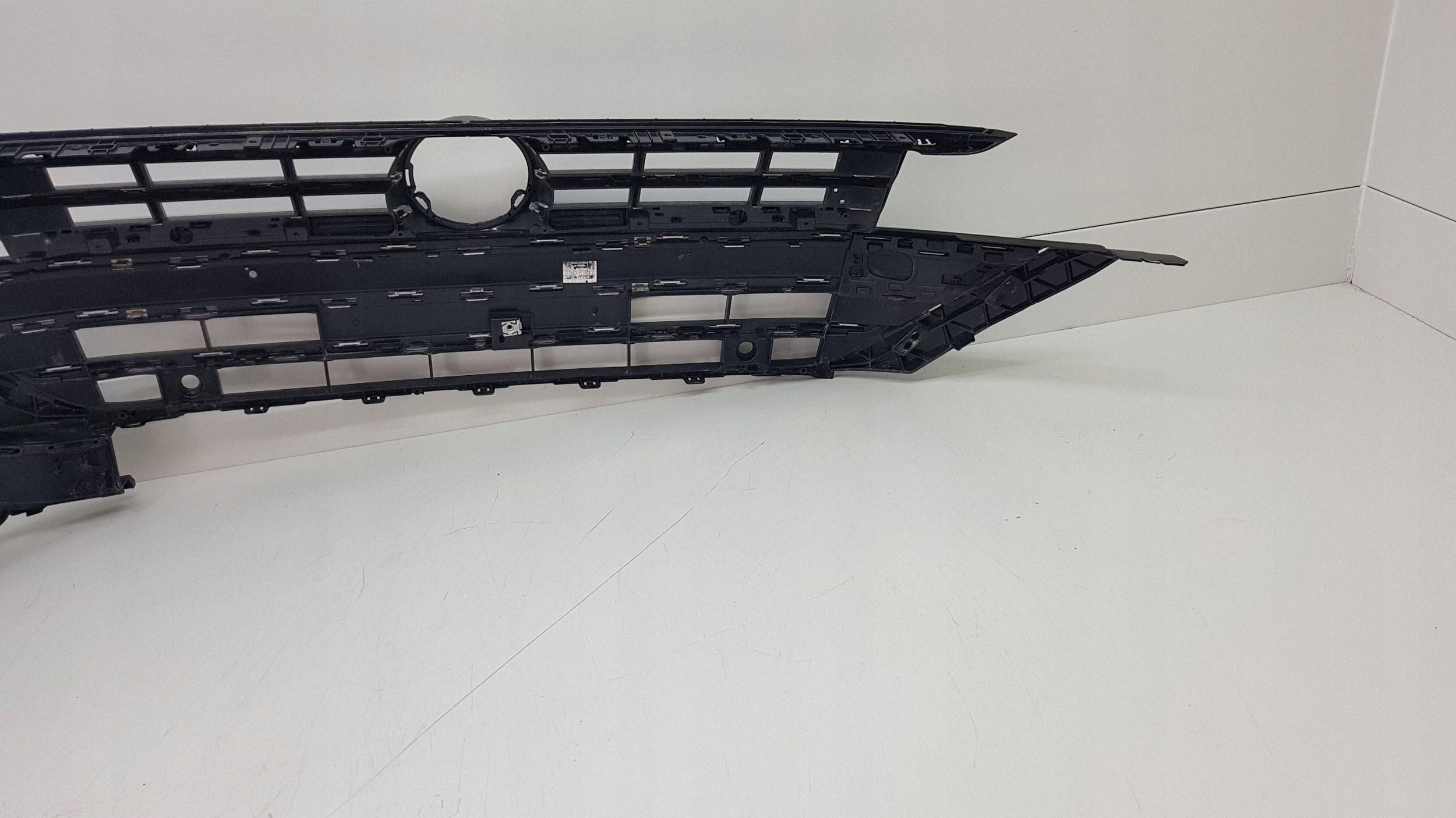 VW ARTEON R LINE 2017 - bumper front 3G8.807.795