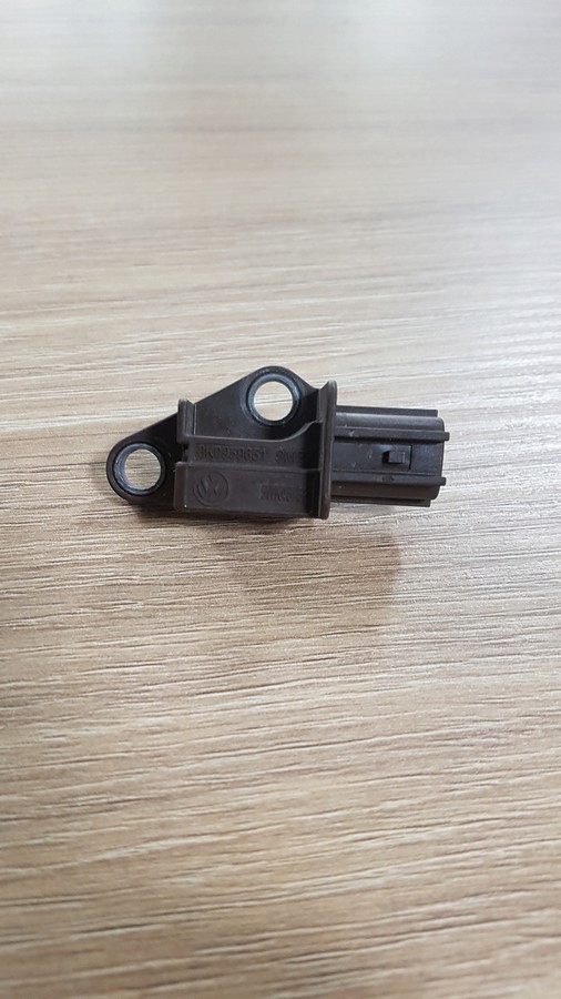 1k0959651 - A4 B8 A5 датчик удару удару