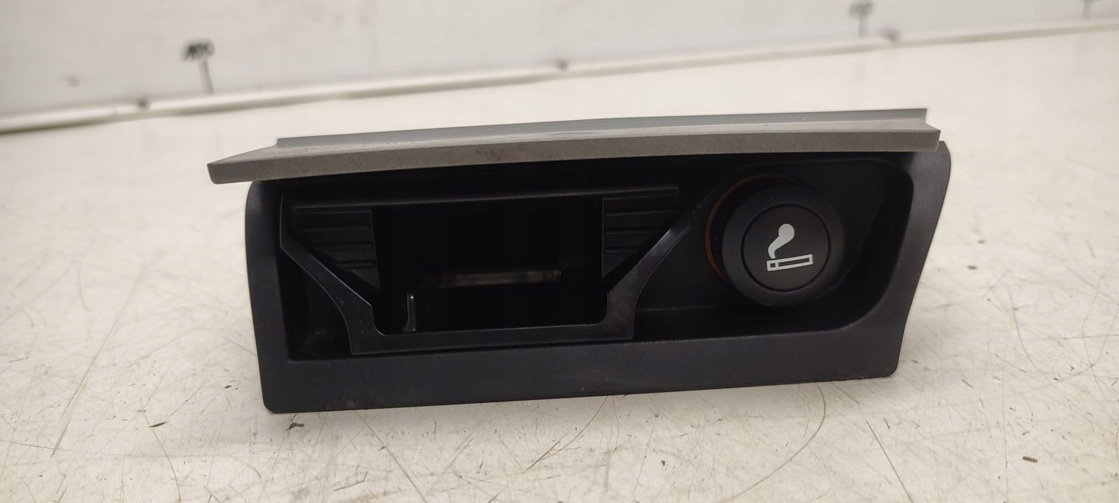 Châssis Console dekory Cendrier Opel Astra H 1,6 XEP