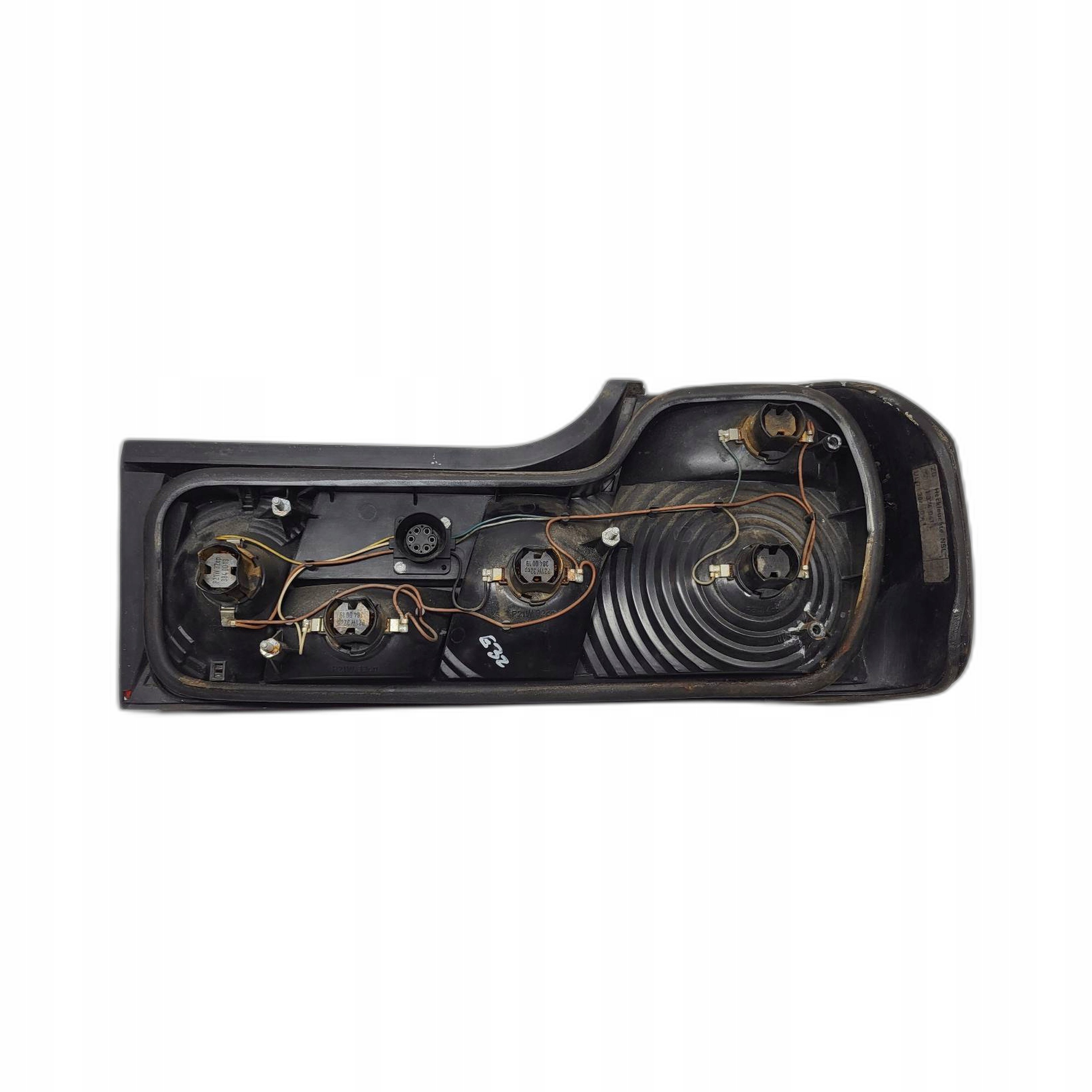 light left rear part BMW 735I E32 3,5 and 1374041L