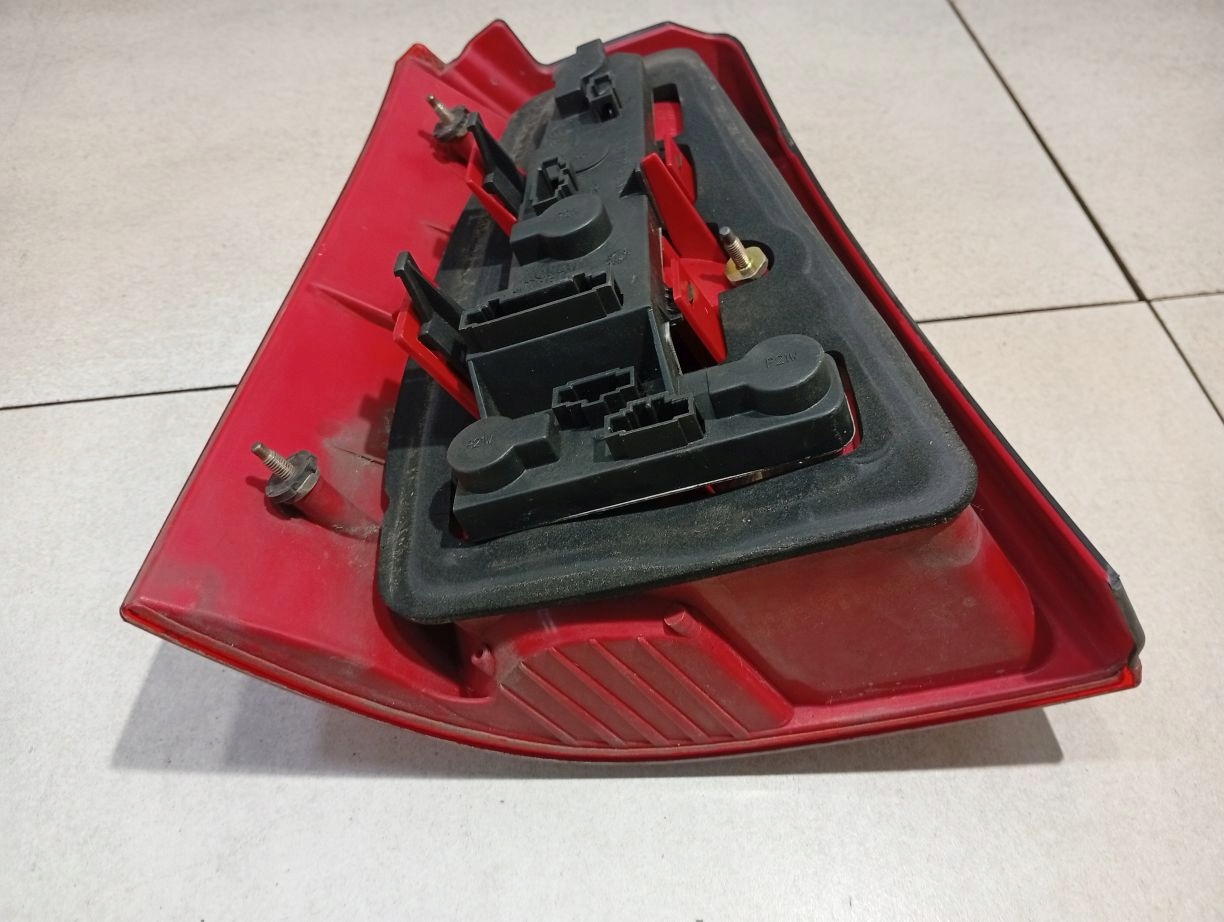 light right rear part VW BORA 1.4 16V
