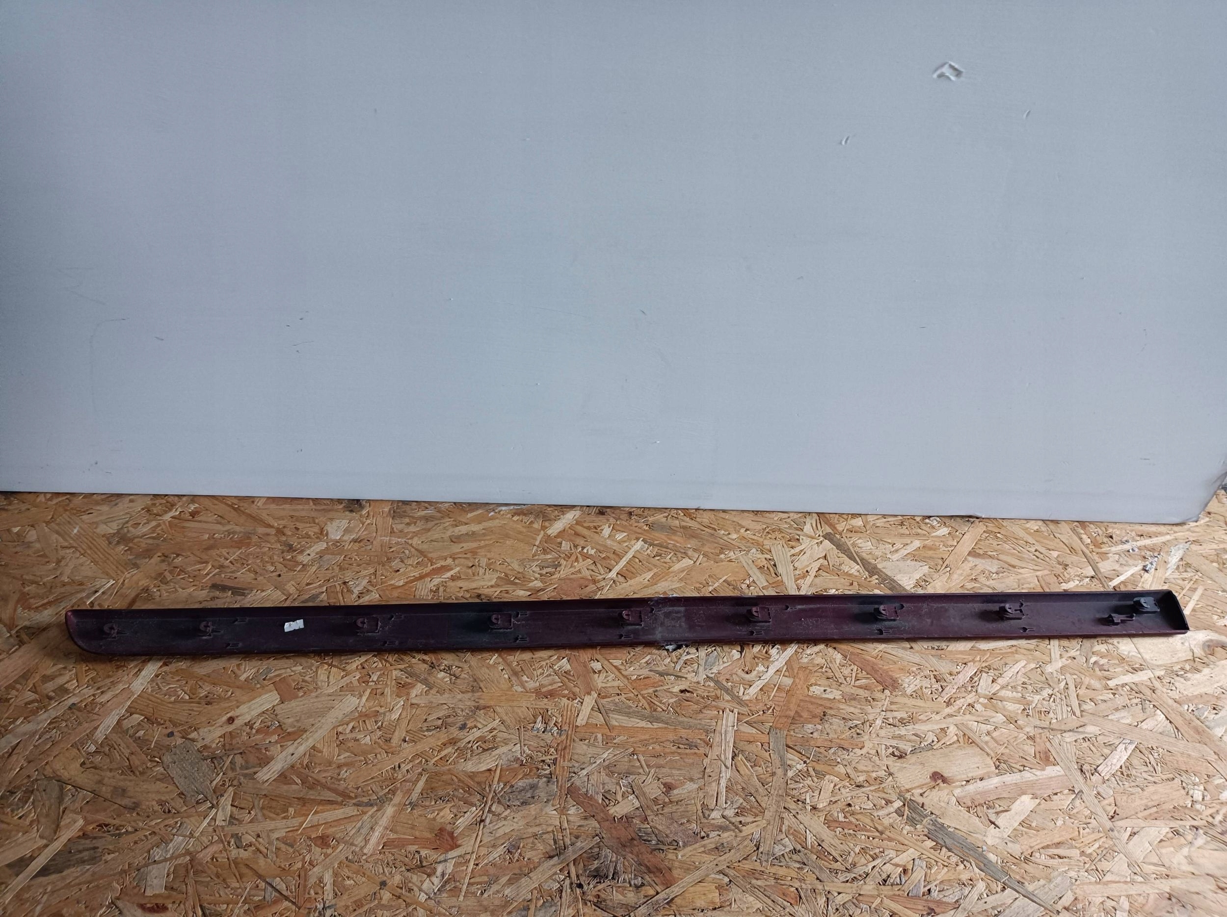 lišta dveře przednich Renault Megane II 8200650812