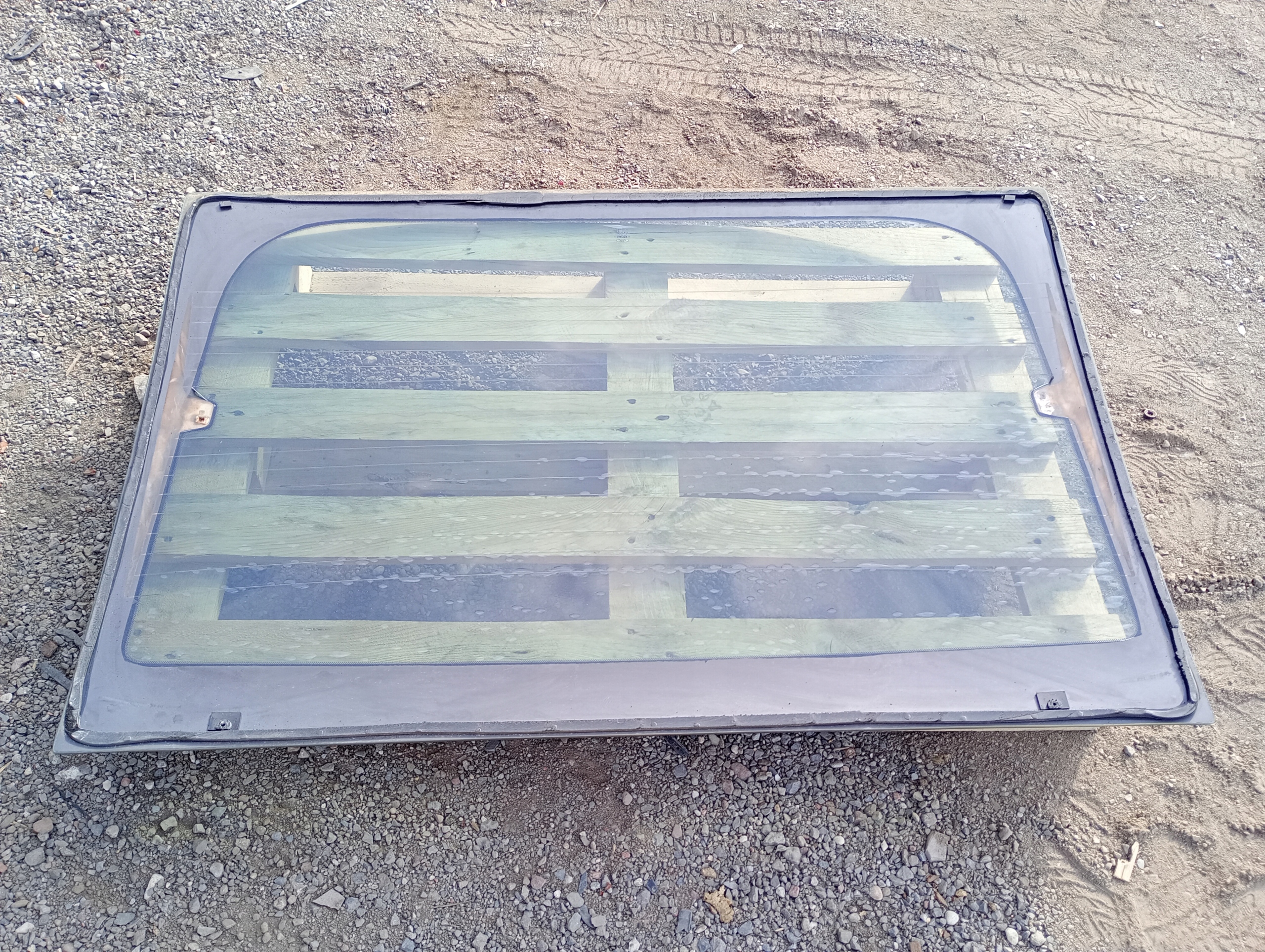 window rear rear part Ford Mustang V 2005-2014