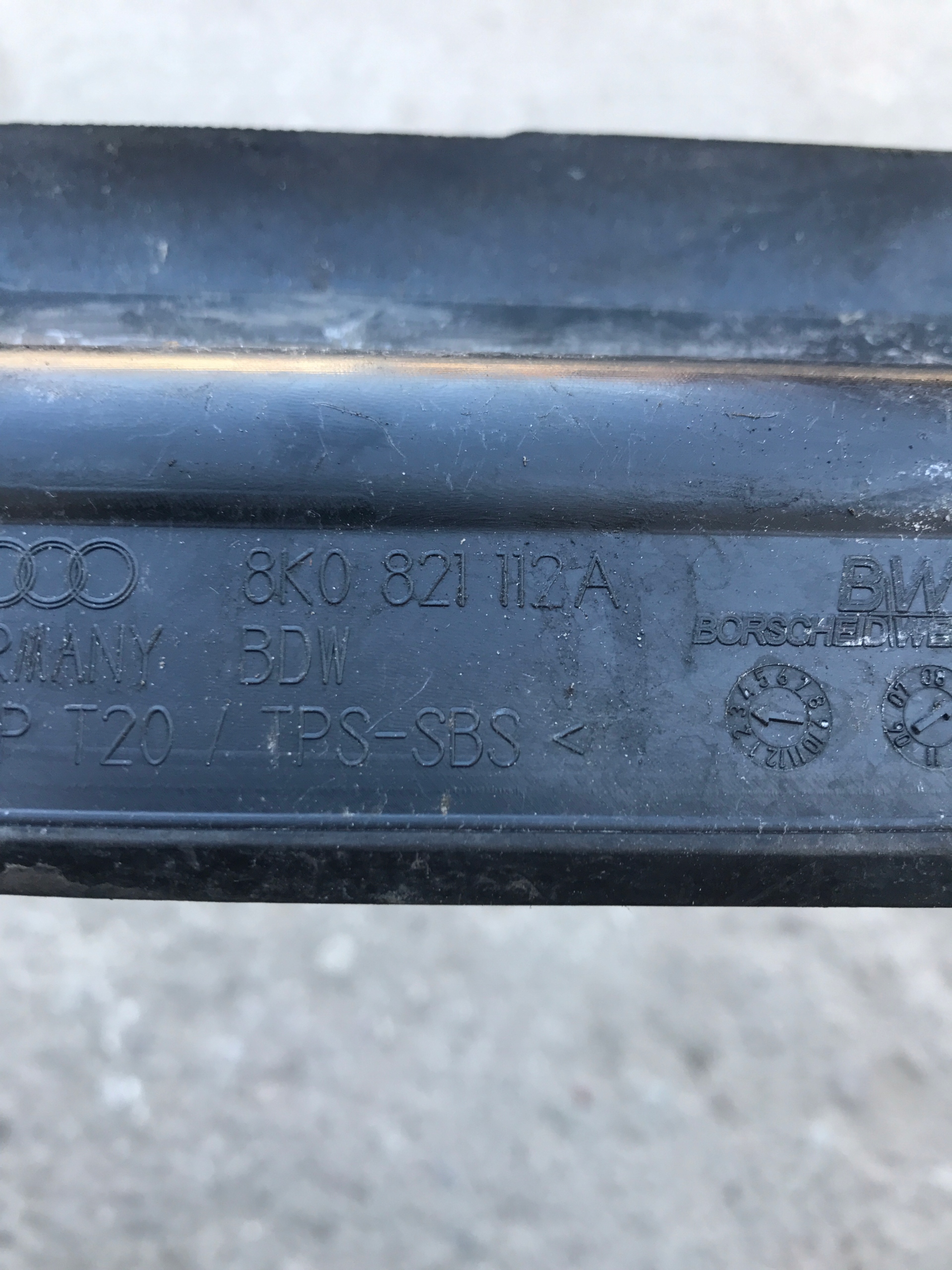 Insonorisation Aile Droite Avant AUDI A4 B8 8K0821112A