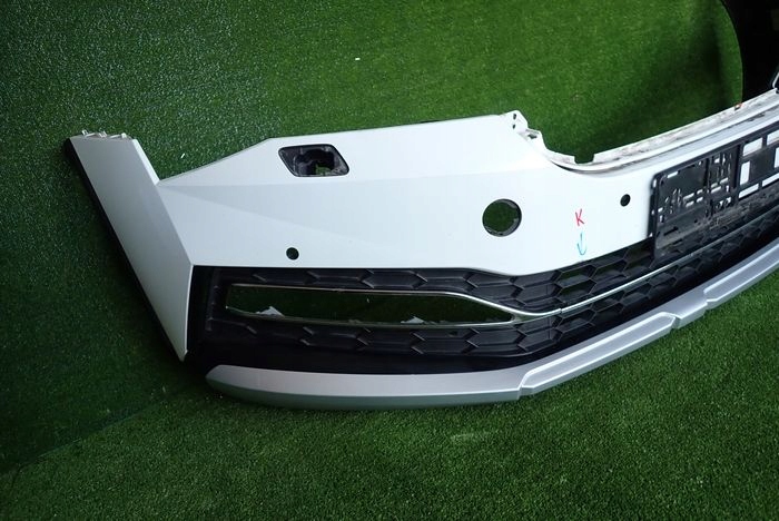 SKODA SUPERB III SCOUT LIFT 19- front bumper front