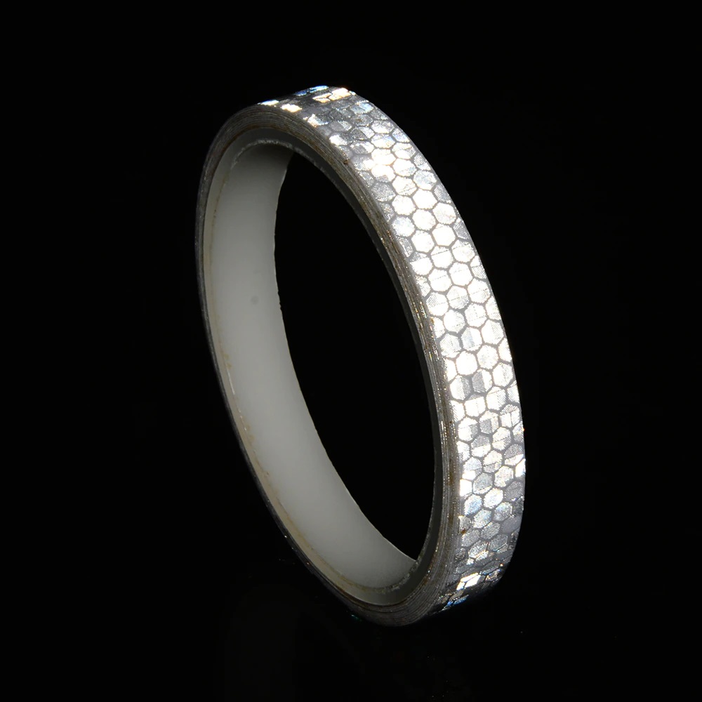 TAŚMA ODBLASKOWA SAMOPRZYLEPNA BIAŁA 8M Kod producenta TAŚMA-ODBLASKOWA-BIAŁA