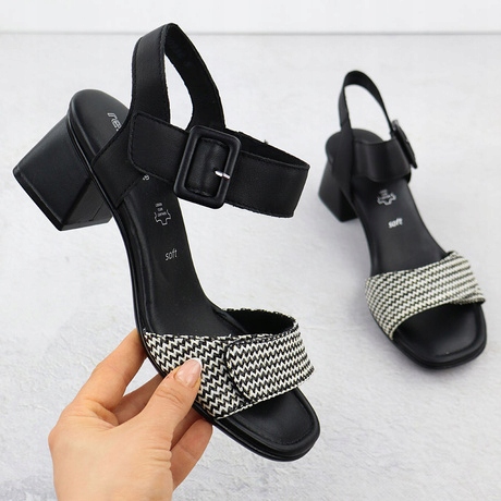 Dámské kožené sandály na podpatku s suchými zipy černé Remonte D1K51-03 39