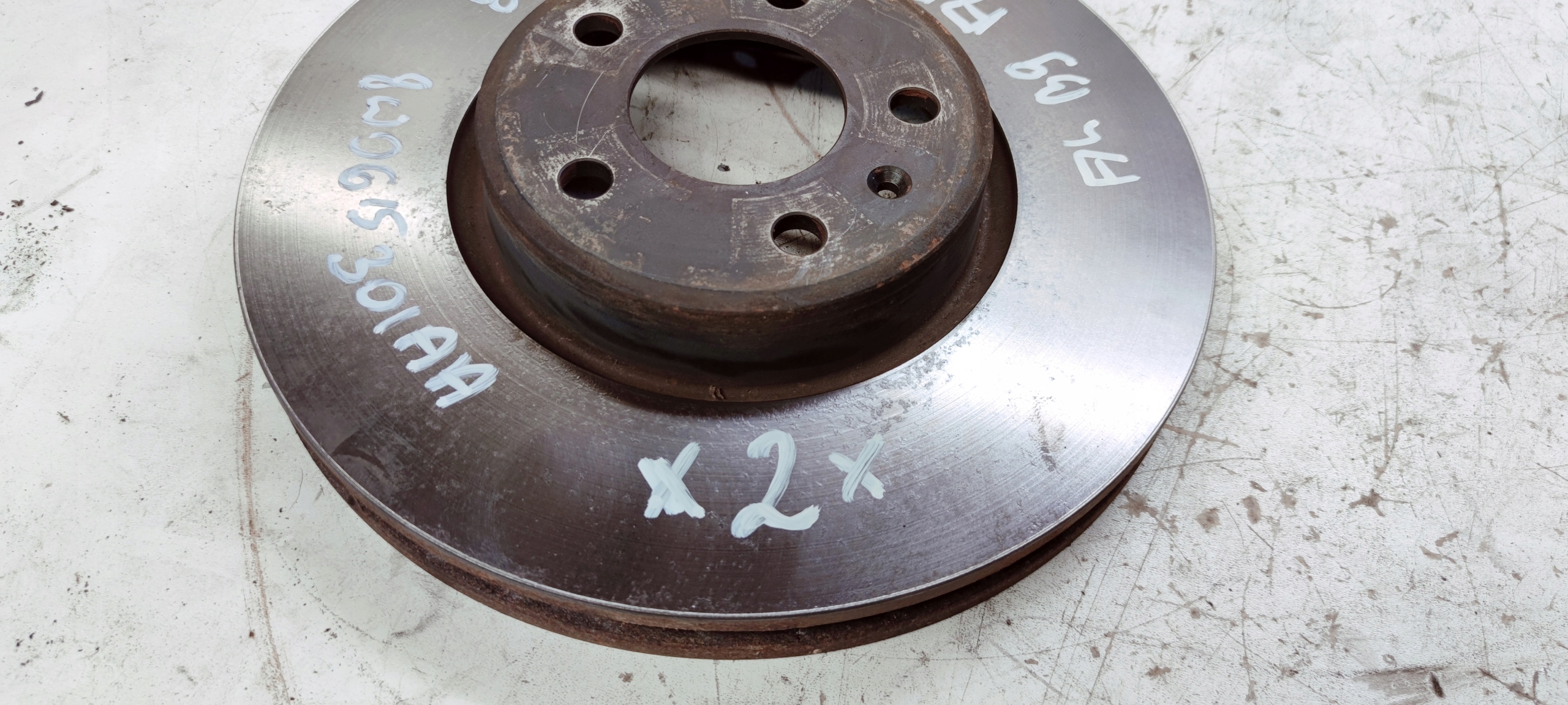 disc brake front AUDI A4 A5 8W0615301AA *2*
