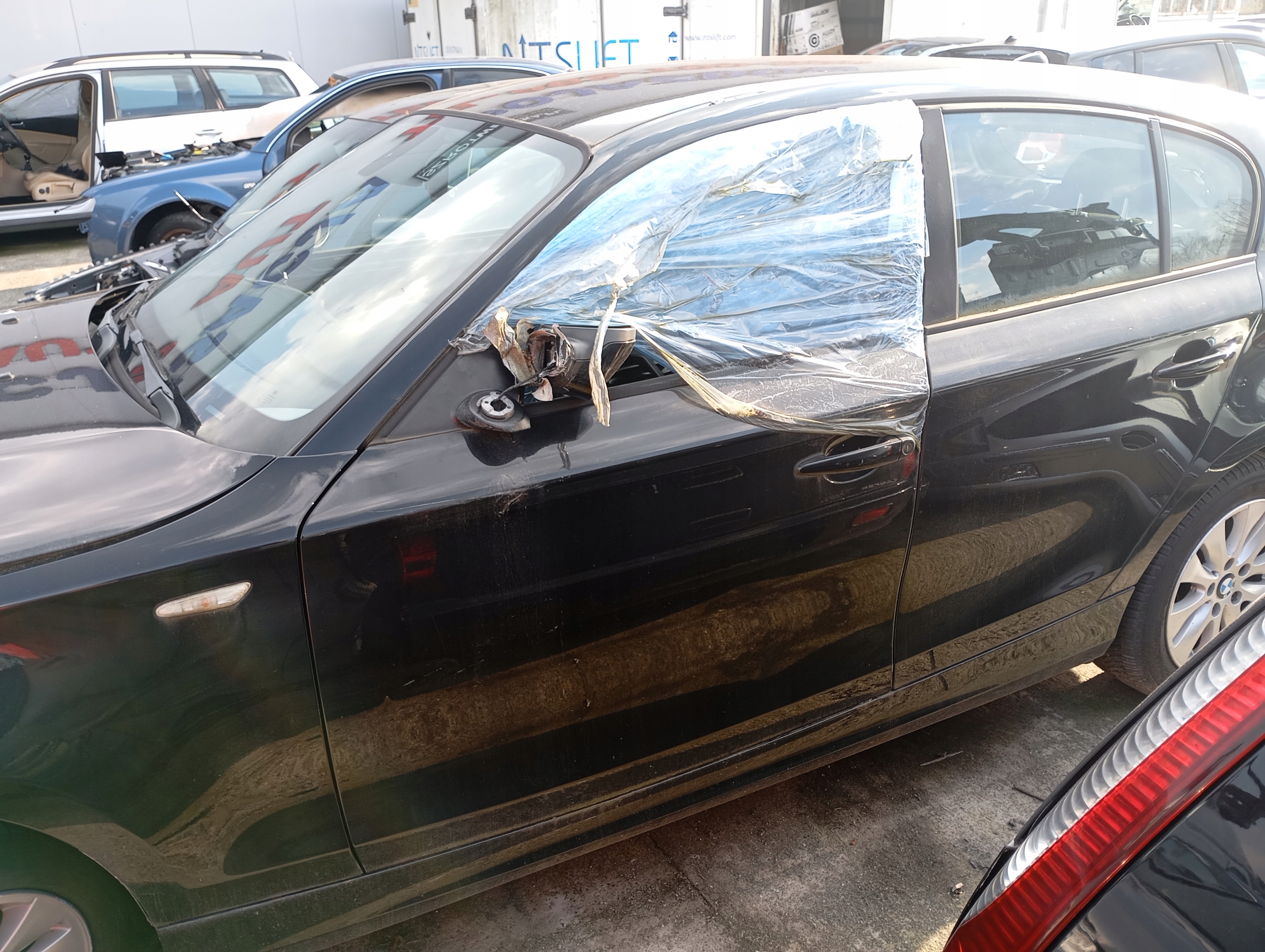 BMW E87 118d door front left black, BLACK SAPPHIRE METALLIC 475 475/9