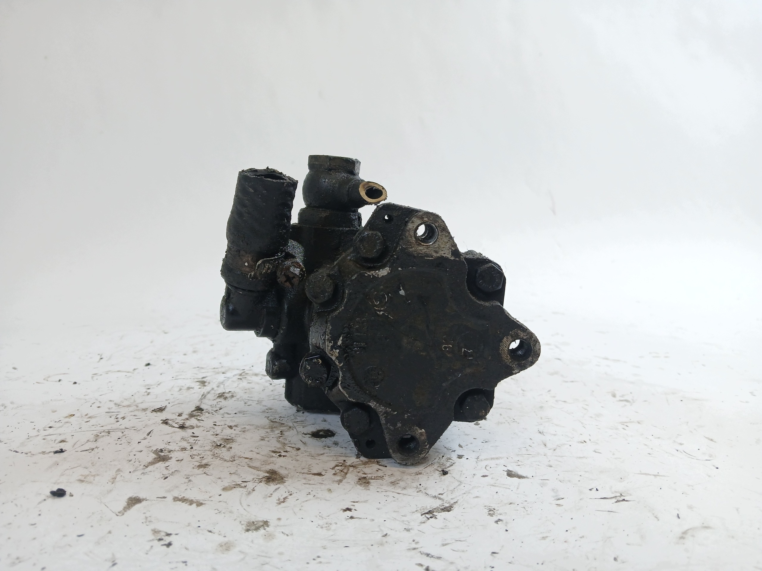 VW PASSAT B5 AUDI A4 B5 servo pumpa 8D0145156TX 120 BAR