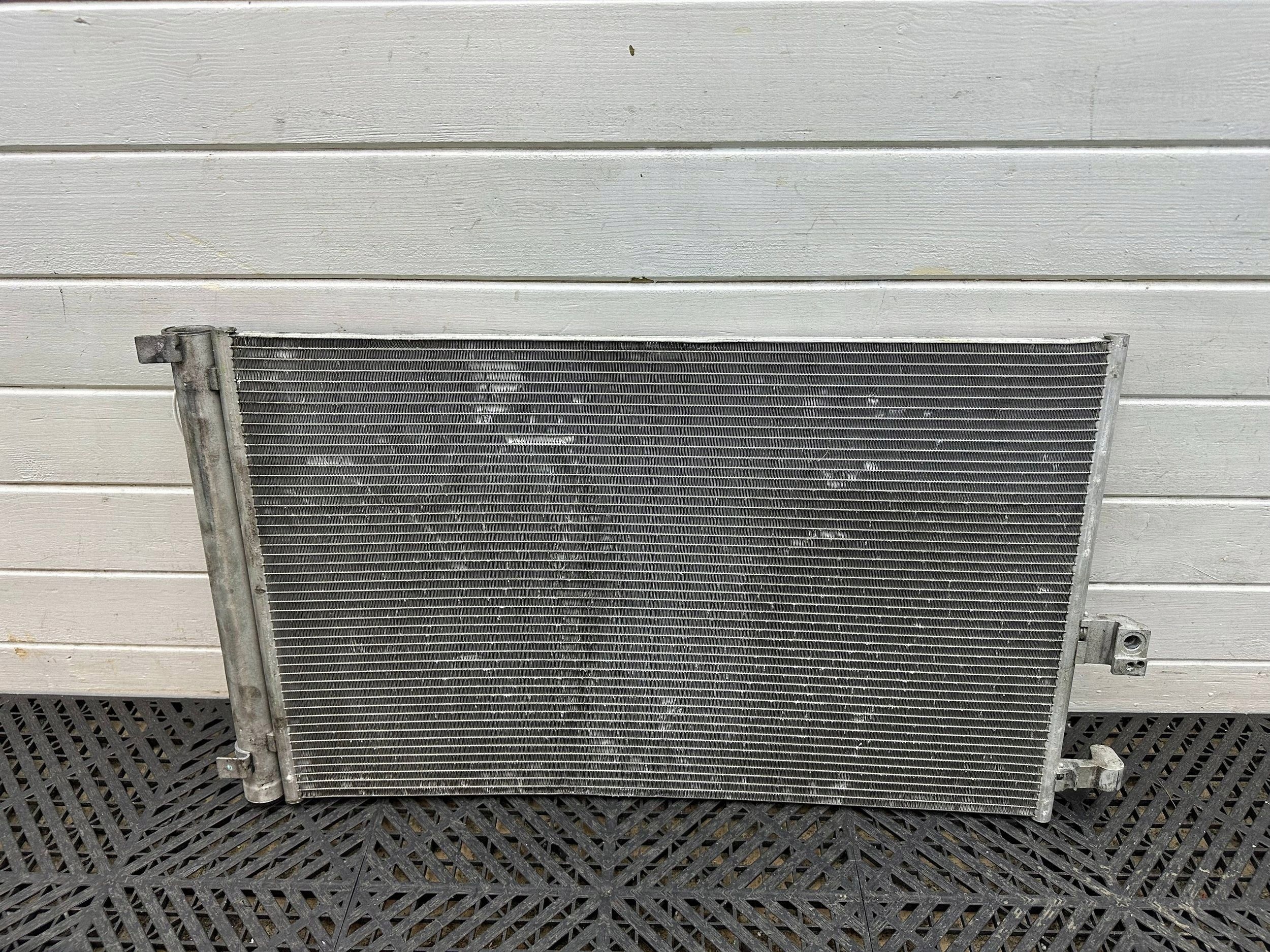 Radiateur climatisation BMW X3 G01 9473848