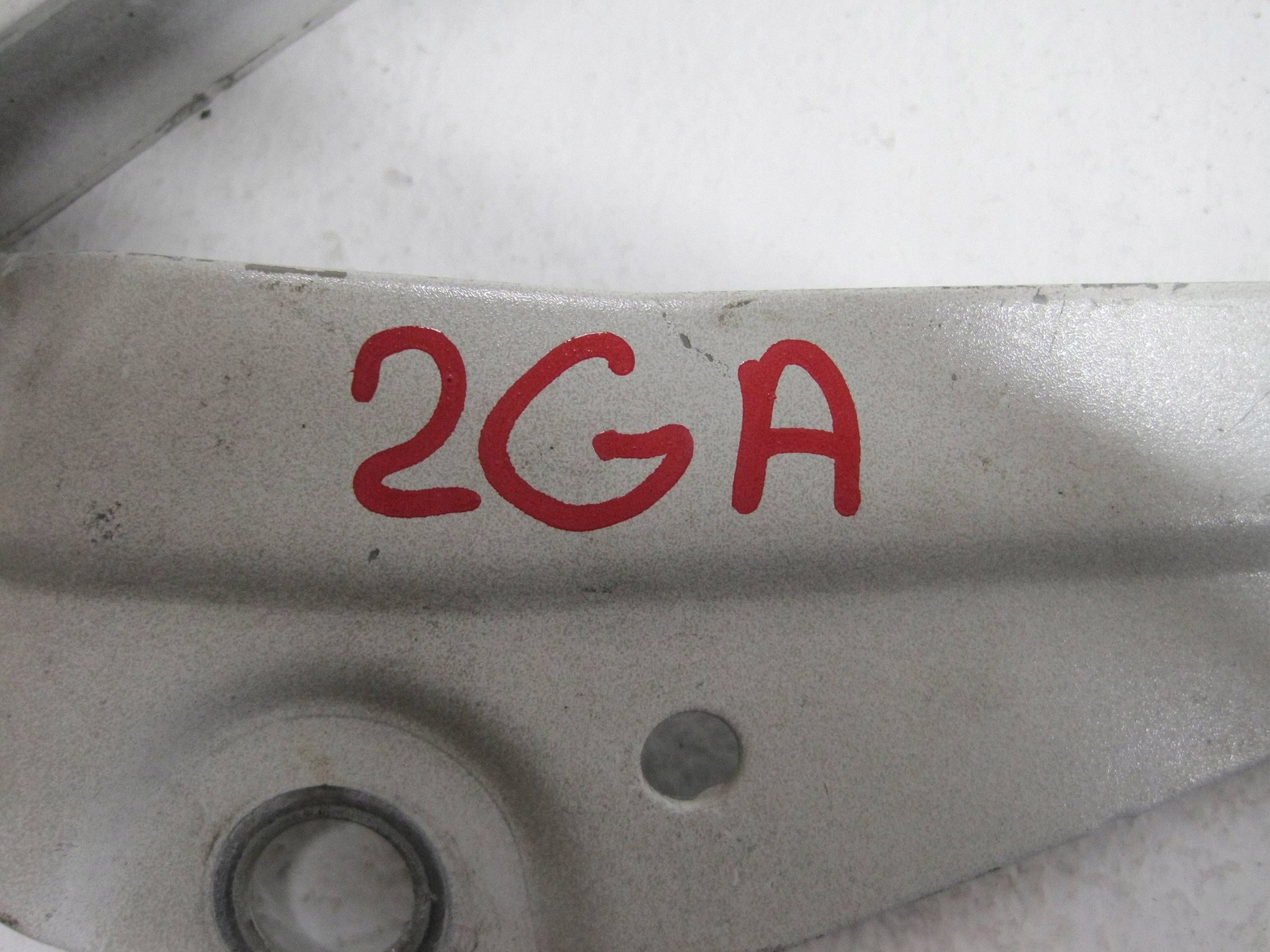 bonnet hinges left VOLKSWAGEN T-ROC 2GA 2GA823301B