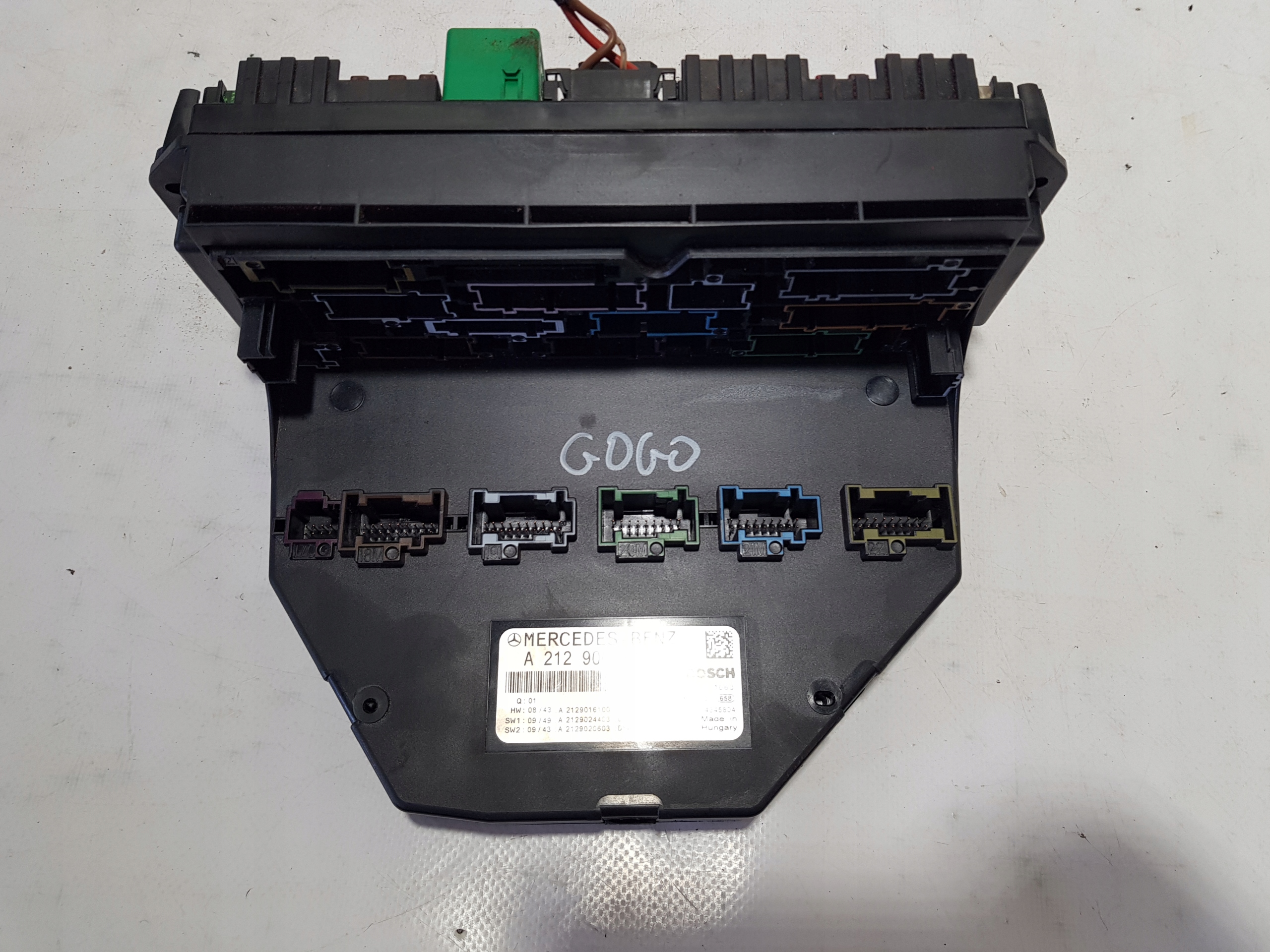 MERCEDES W207 W212 module control unit SAM 2129008307