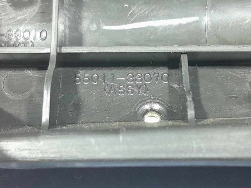 TOYOTA CAMRY VIII XV70 17- молдинг декор консоли 55011-33070