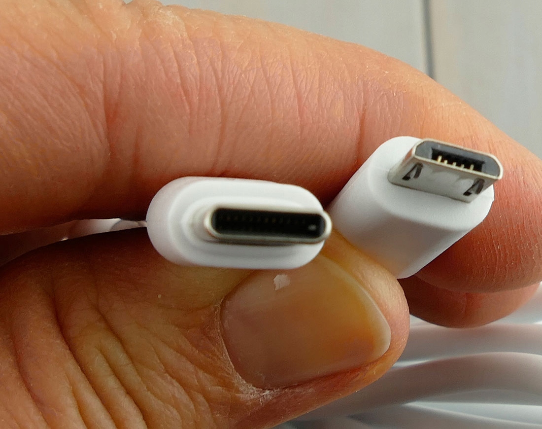 ORYGINAŁ Ładowarka Zasilacz do Samsung Galaxy J5 2016 Złącza microUSB typ B USB typ C USB