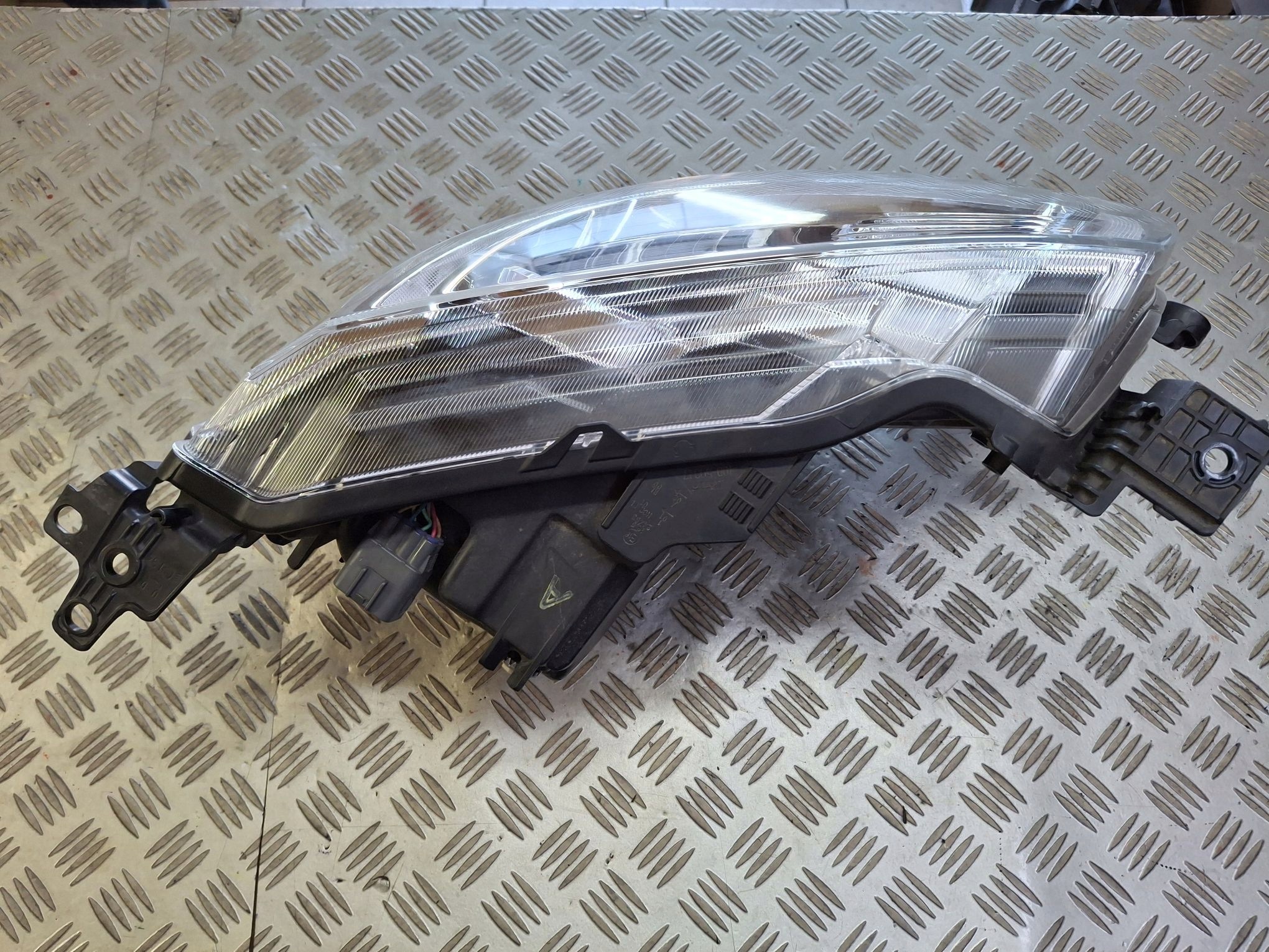 light left front FULL LED SUZUKI IGNIS III 2016R->