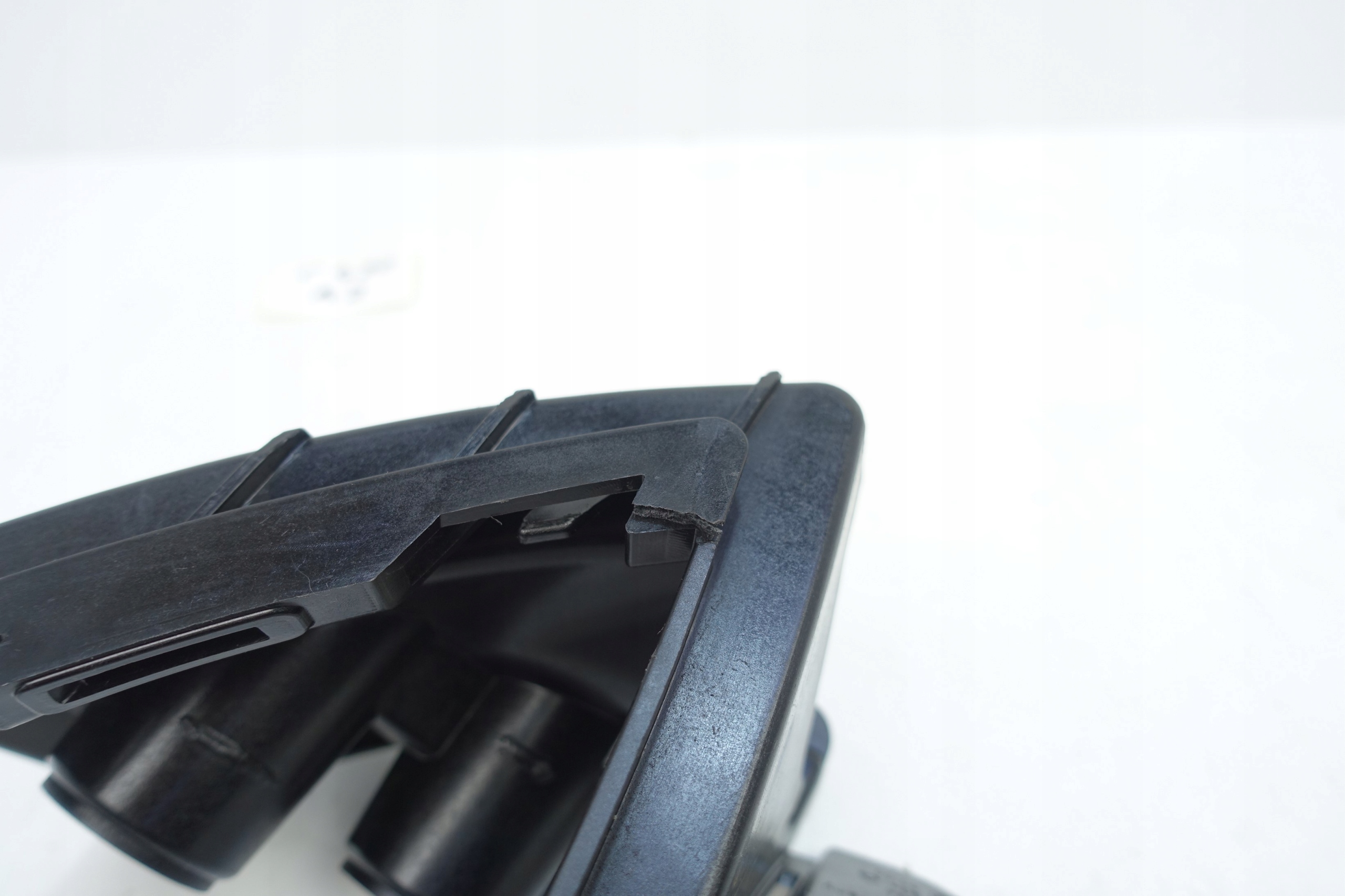 bumper bracket right rear part AUDI Q4 89A 89A807394