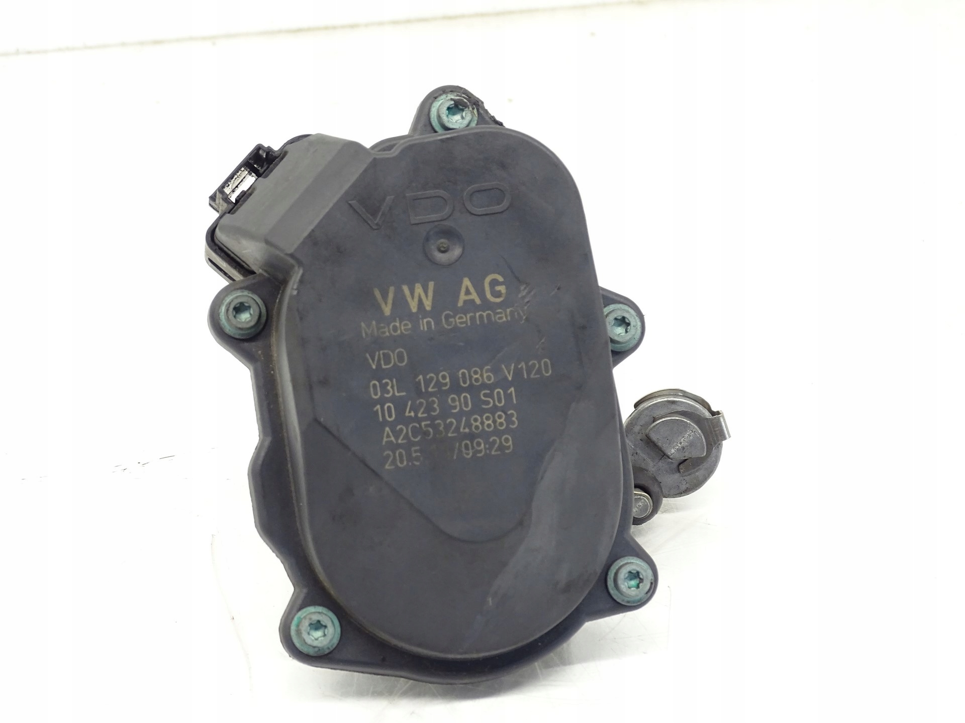 РЕГУЛЯТОР СТУЛКА КОЛЕКТОРА AUDI A3p РЕСТАЙЛІНГ 2.0 TDI CBA3l129086 V120