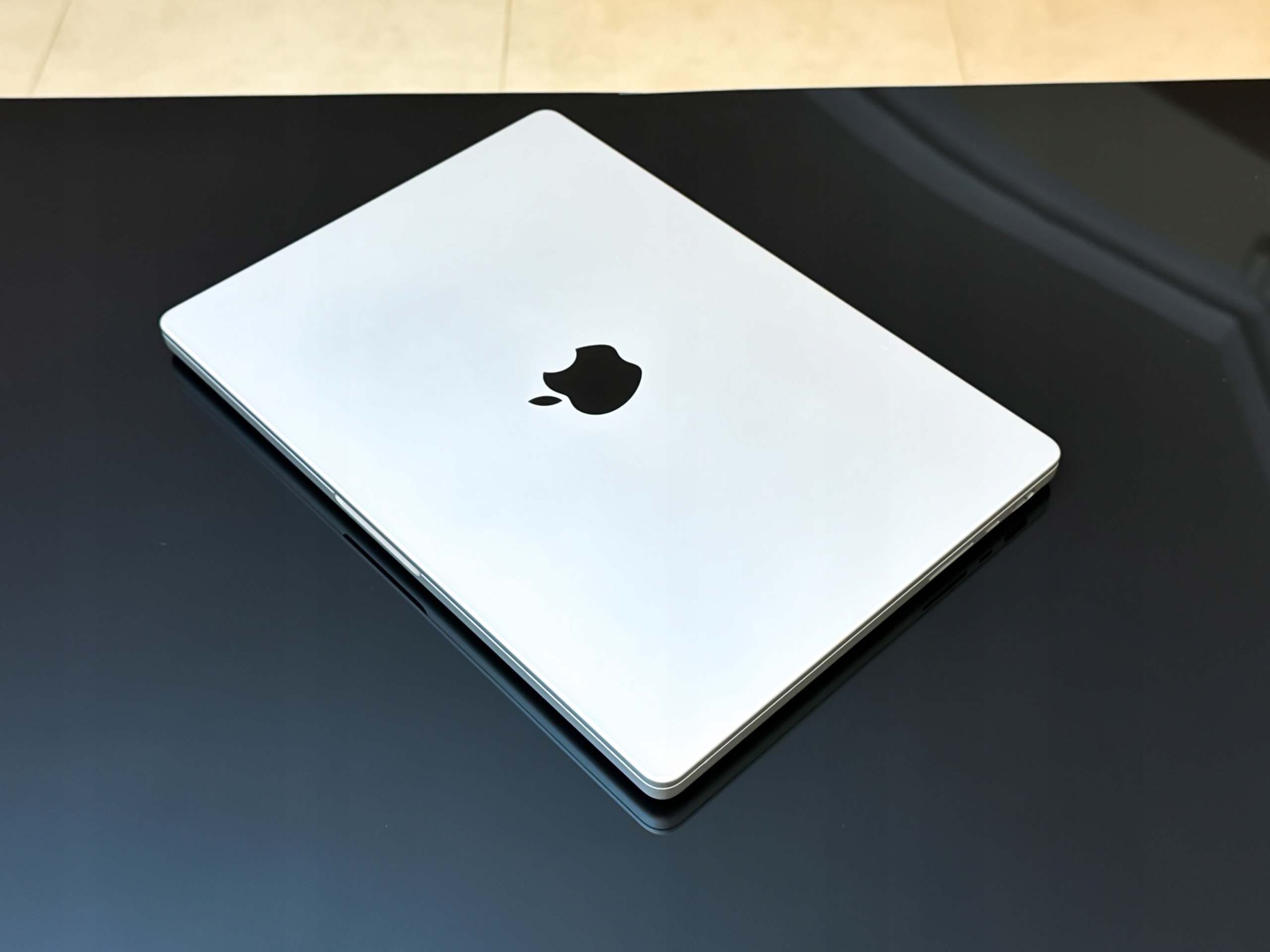 2023 MacBook Pro 14インチ シルバー 1TB スキンシール MacBook Pro 14インチ (2021~2023, M1 M2 M3