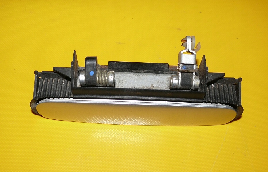 handle exterior right rear part AUDI A8 D2 LIFT LY7W