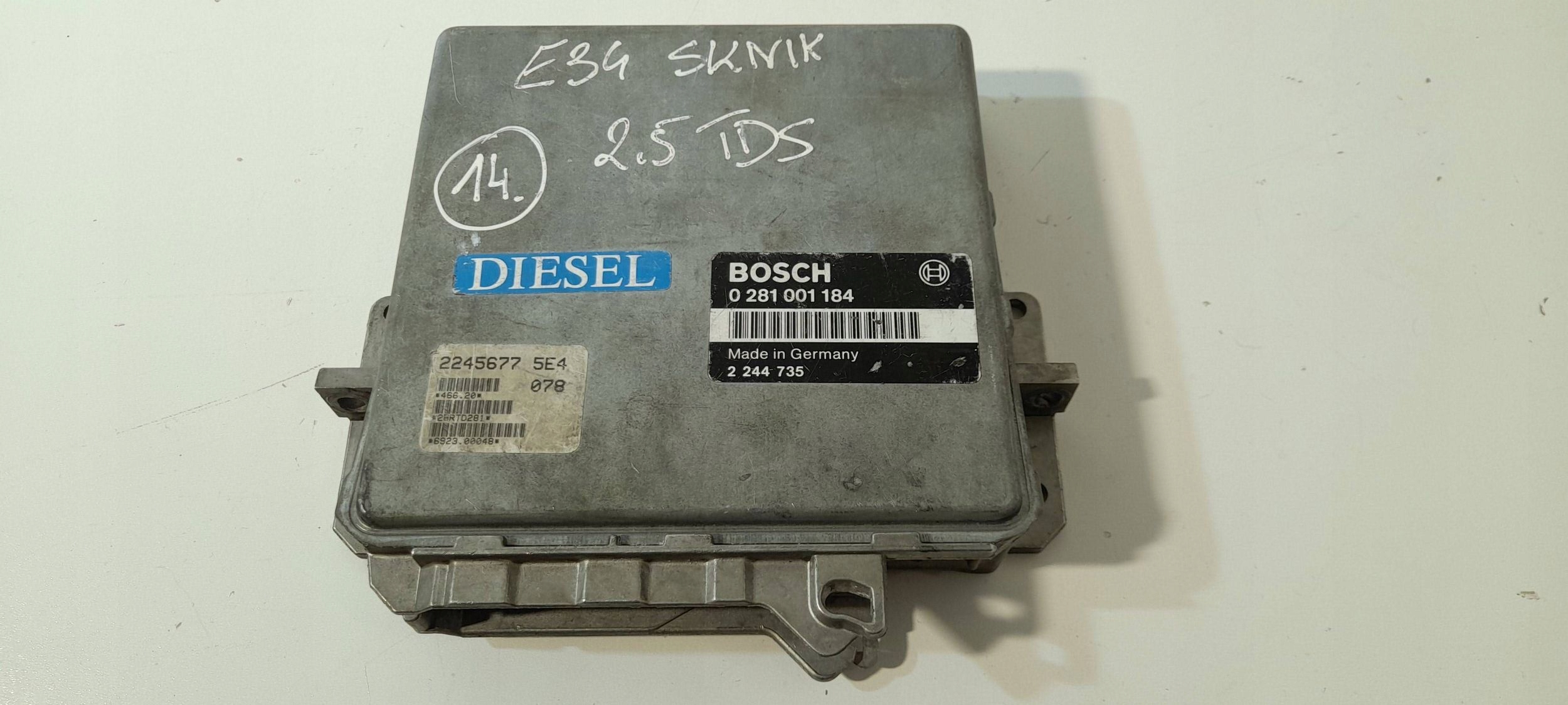 BMW 5 E34 2,5TDS control unit of the engine 0281001184 (14)