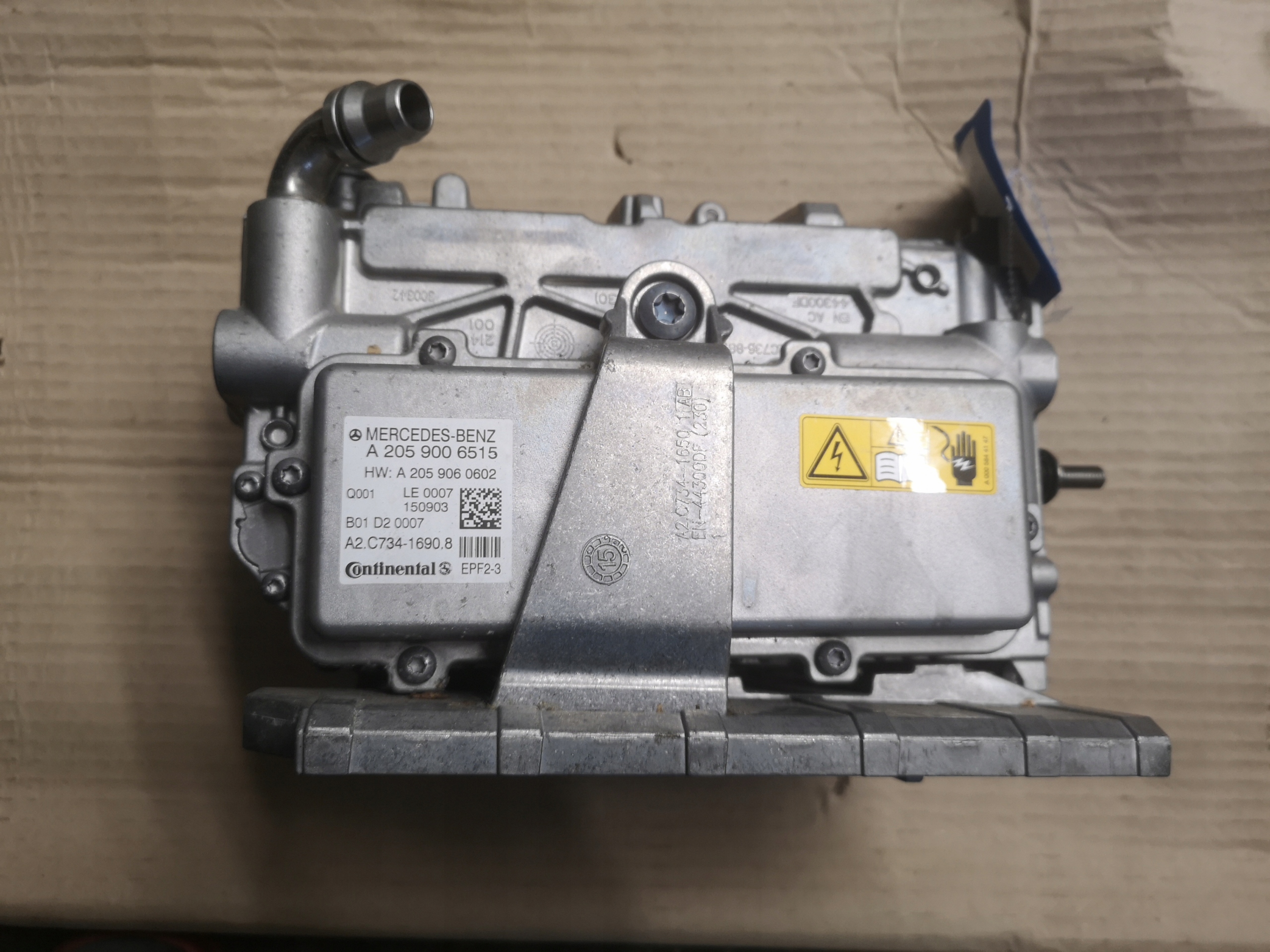 MERCEDES W205 C350 инвертор аккумулятор A2059006515