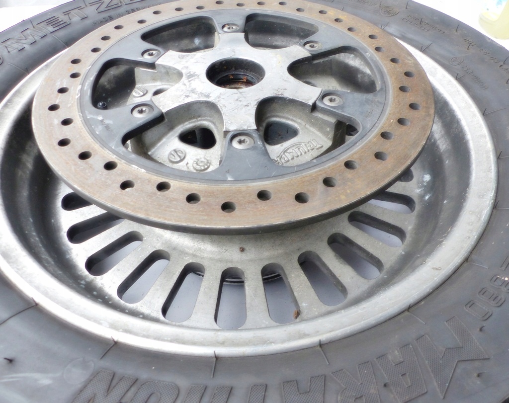 FELGA TYŁ TARCZA OPONA TRIUMPH ROCKET 3 TOURING Producent felg Triumph