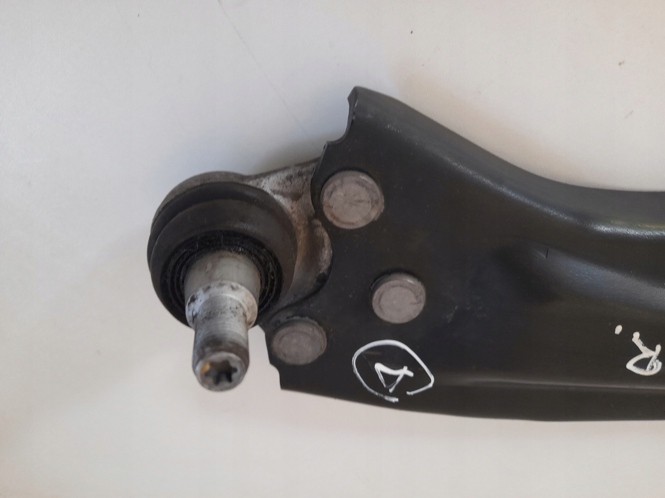 Renault Clio V 2021 arm right front
