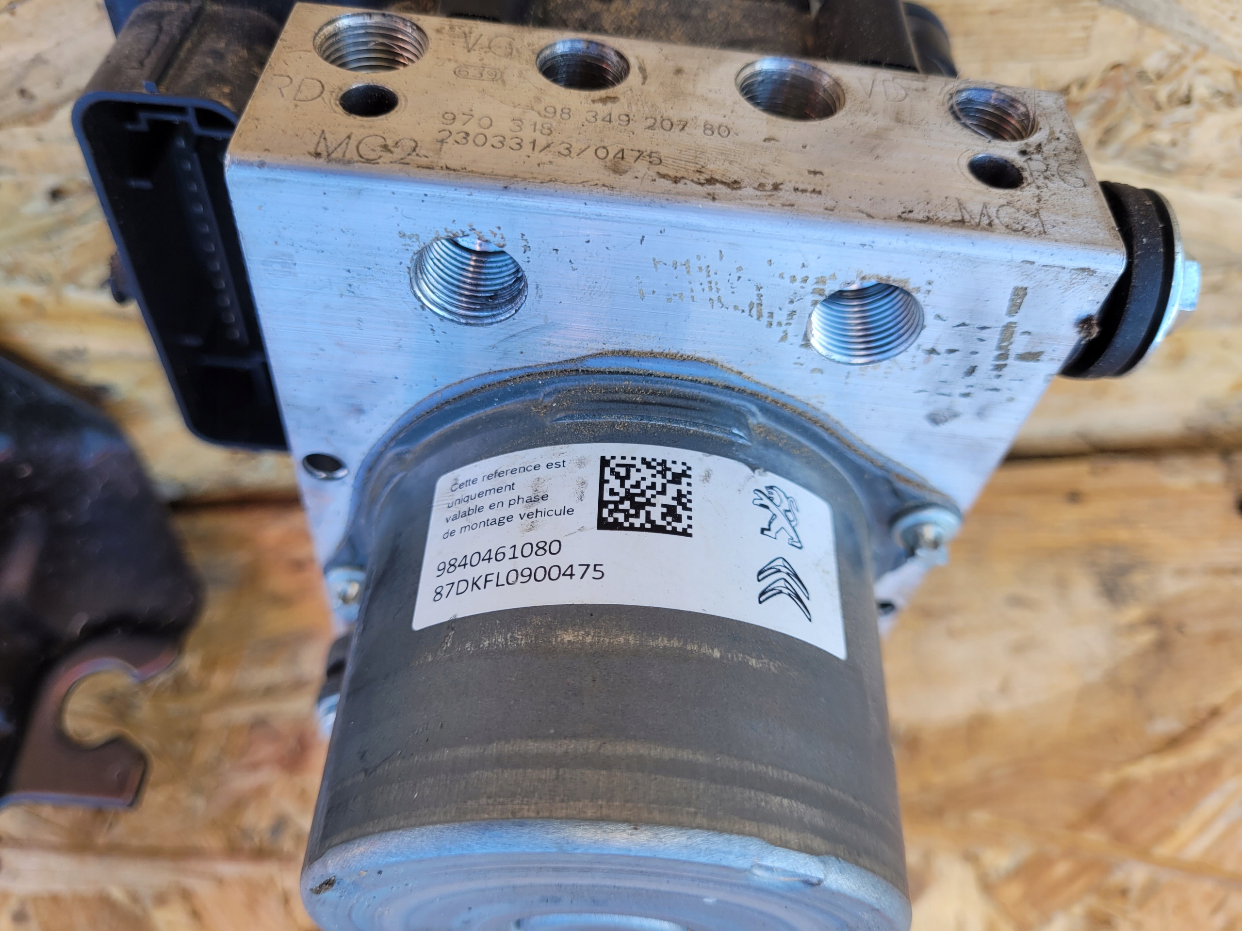 pump ABS PSA 9840461080 VIVARO C EXPERT JUMPY III