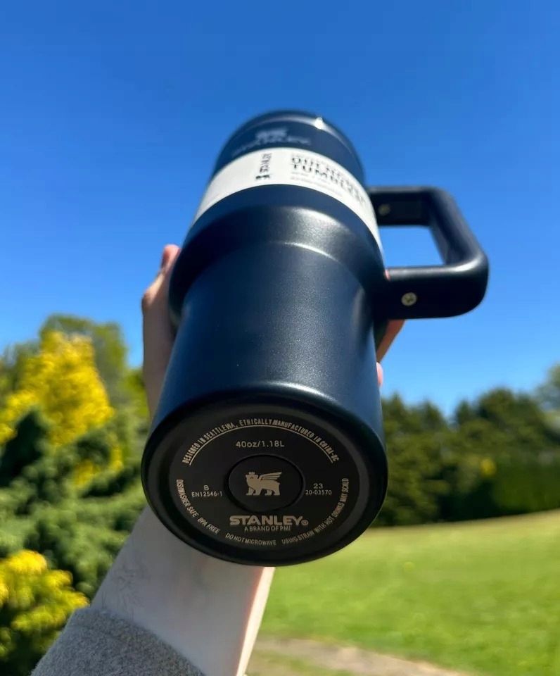 KUBEK TERMICZNY ICEFLOW NA WODĘ KAWY 40OZ NIERDZEWNA Z UCHWYTEM I SŁOMKĄ Rodzaj inny