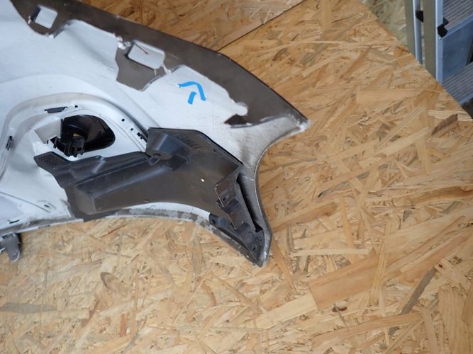FORD FOCUS MK4 IV LIFT 21- Frontstoßstange vorne