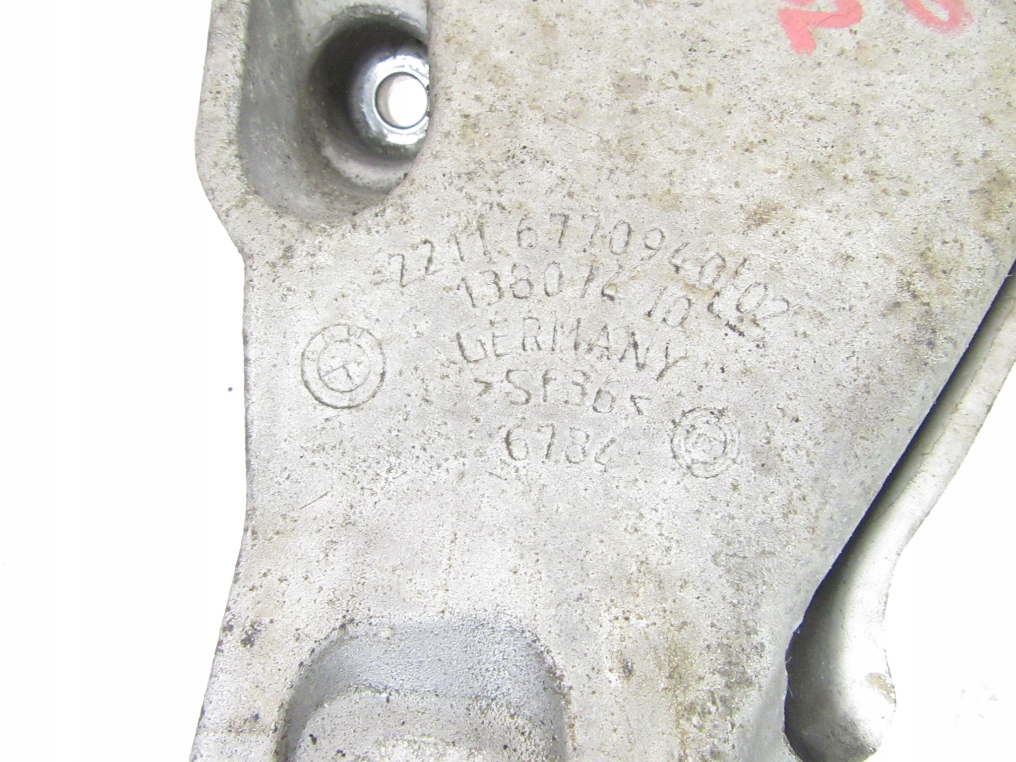 engine mount right BMW e60 e61e63 e64 N52 2.5 3.0
