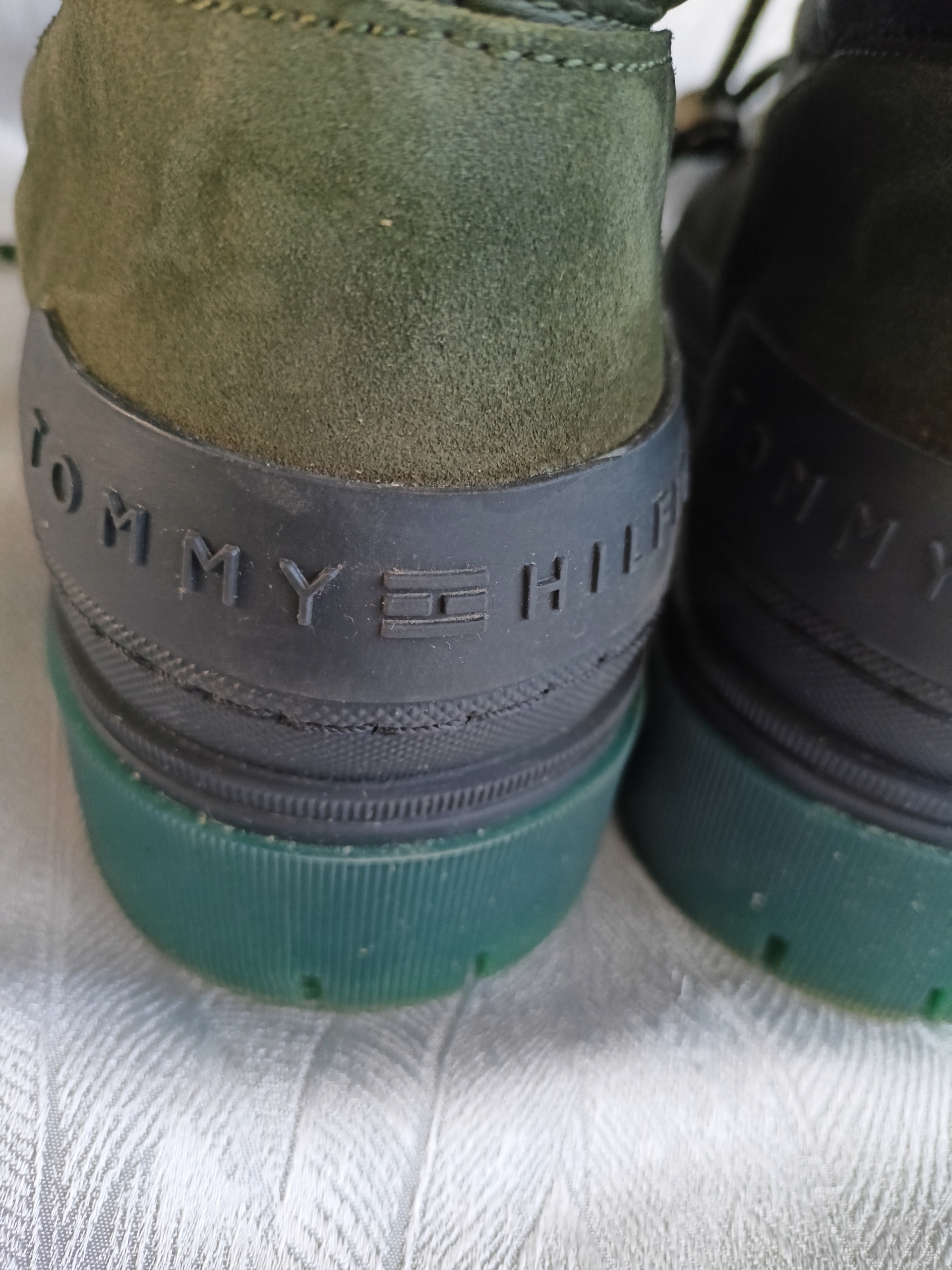 Tommy Hilfiger botki śniegowce trapery na kożuchu 39 Rozmiar 39