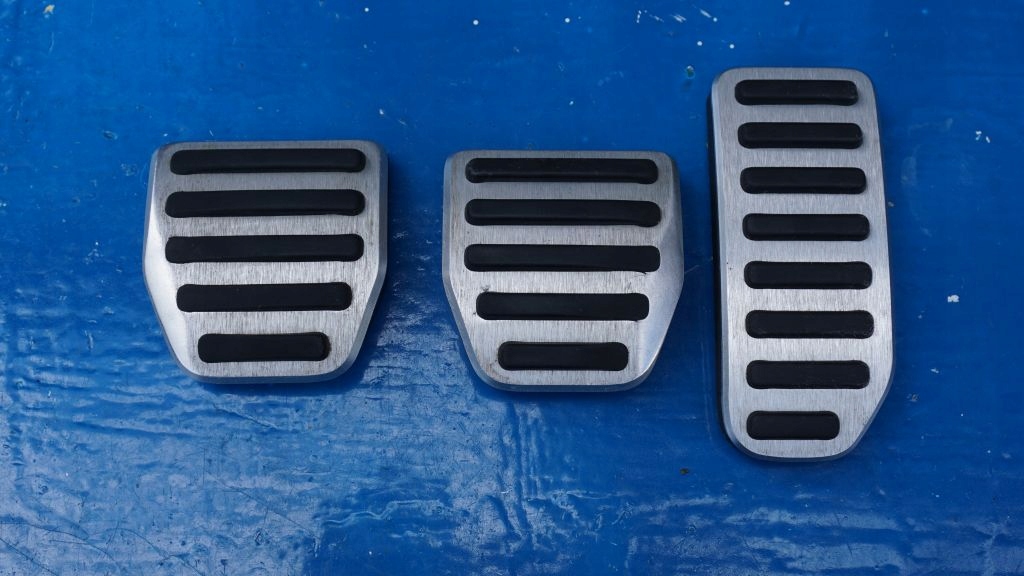 VOLVO S60 V60 R-DESIGN - LISTWA PROGOWA I PEDAŁY