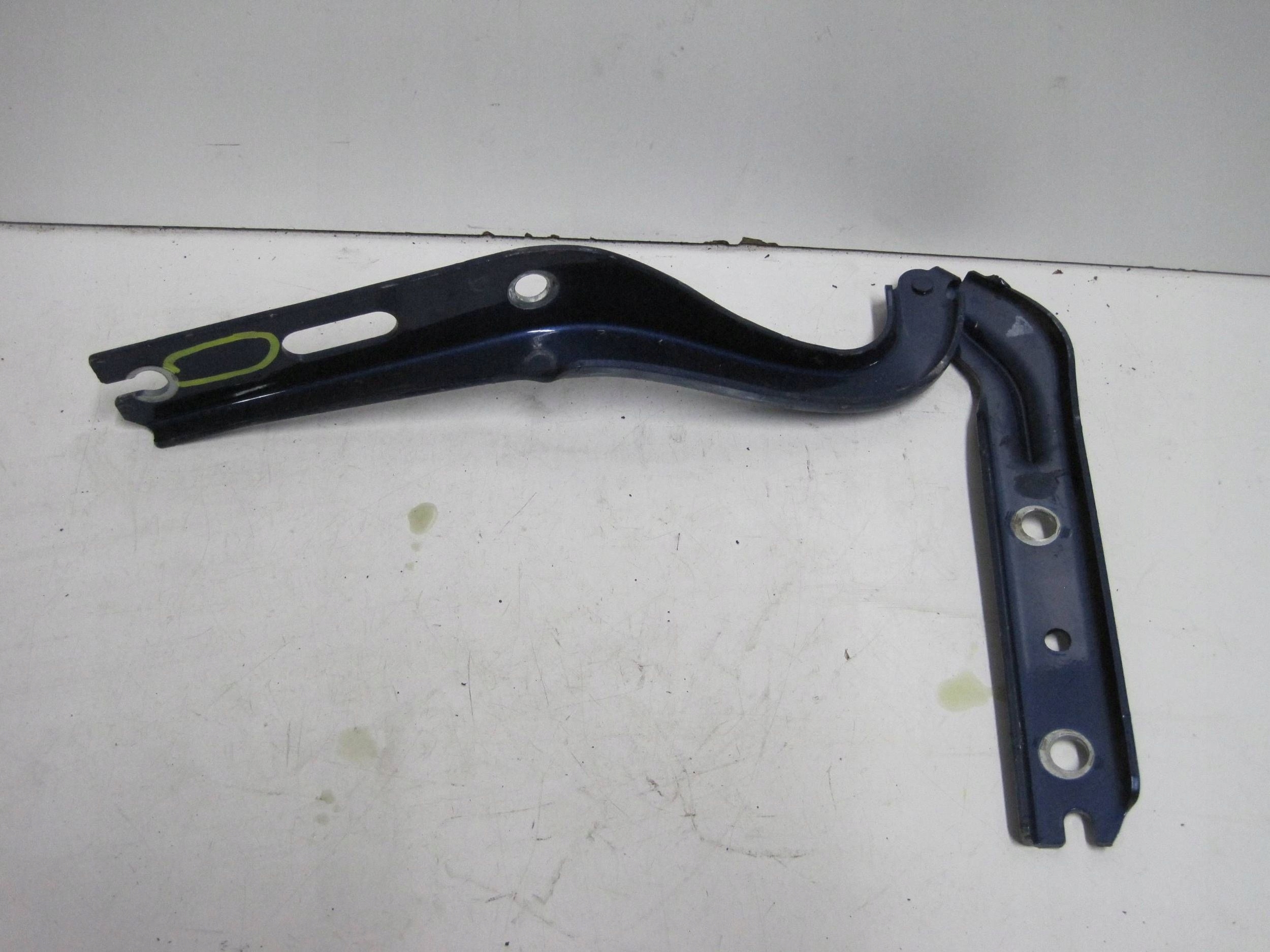 hinge bonnets VOLKSWAGEN T-CROSS 2GM823302 right