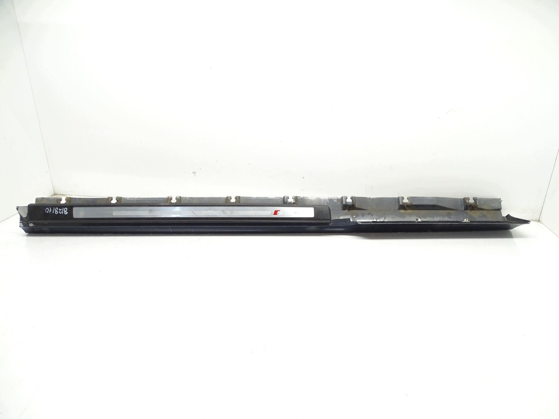 moulding threshold cap left AUDI A3 S3 8P 8P3853859