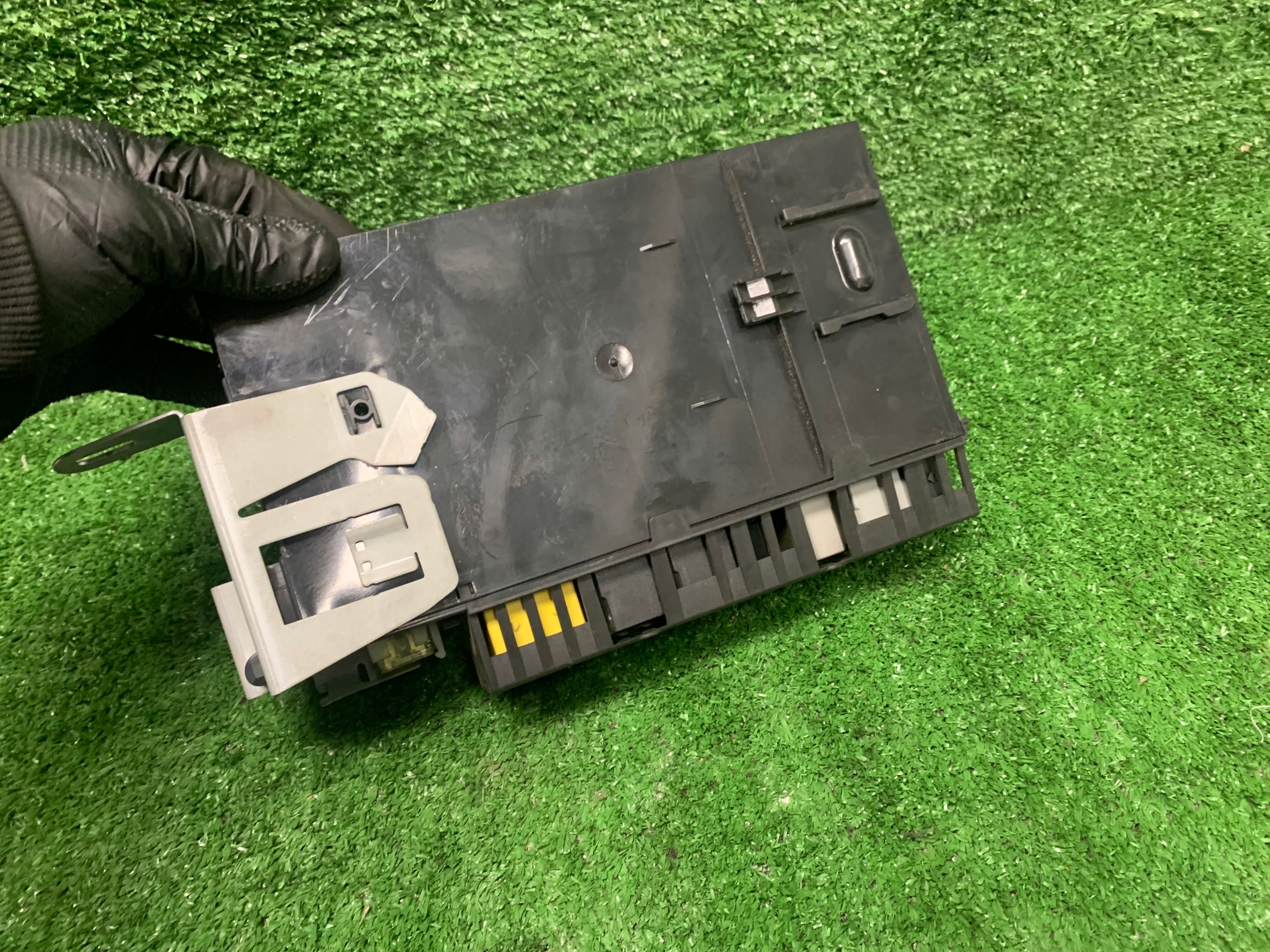 MERCEDES W211 module control unit SAM 2115455201