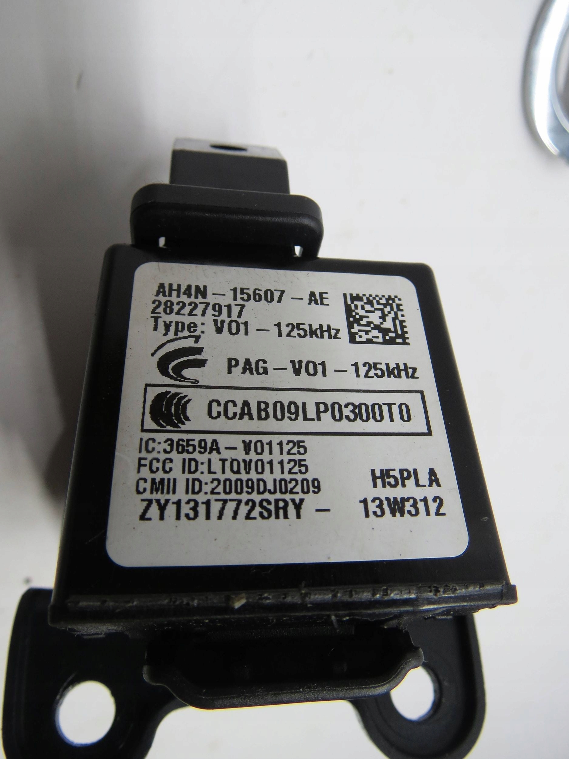Accensione+chiave VOLVO V60 e S60 II AH4N15607AE (2013-2018)R.