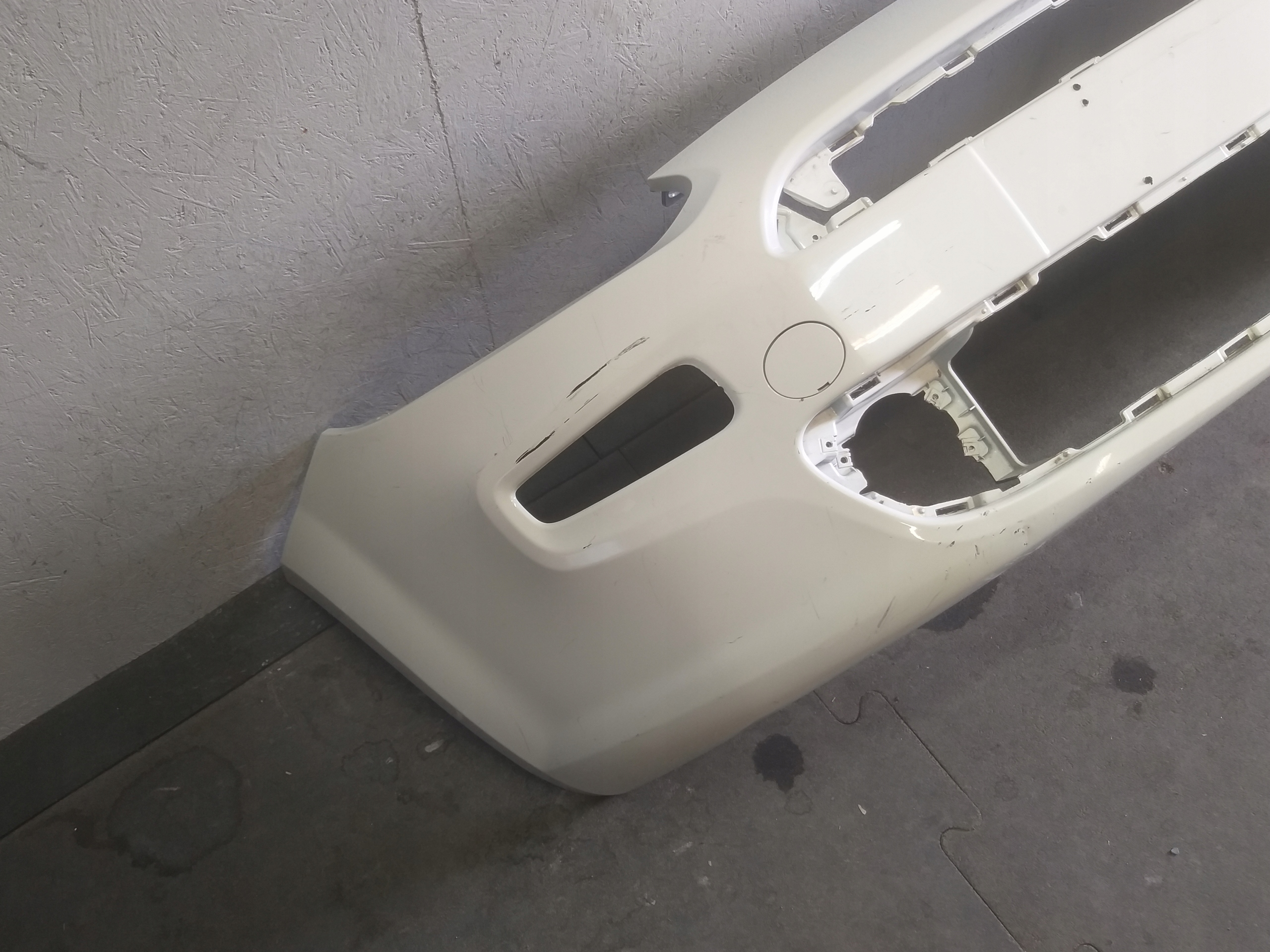 BUMPER FRONT FIAT PUNTO 12