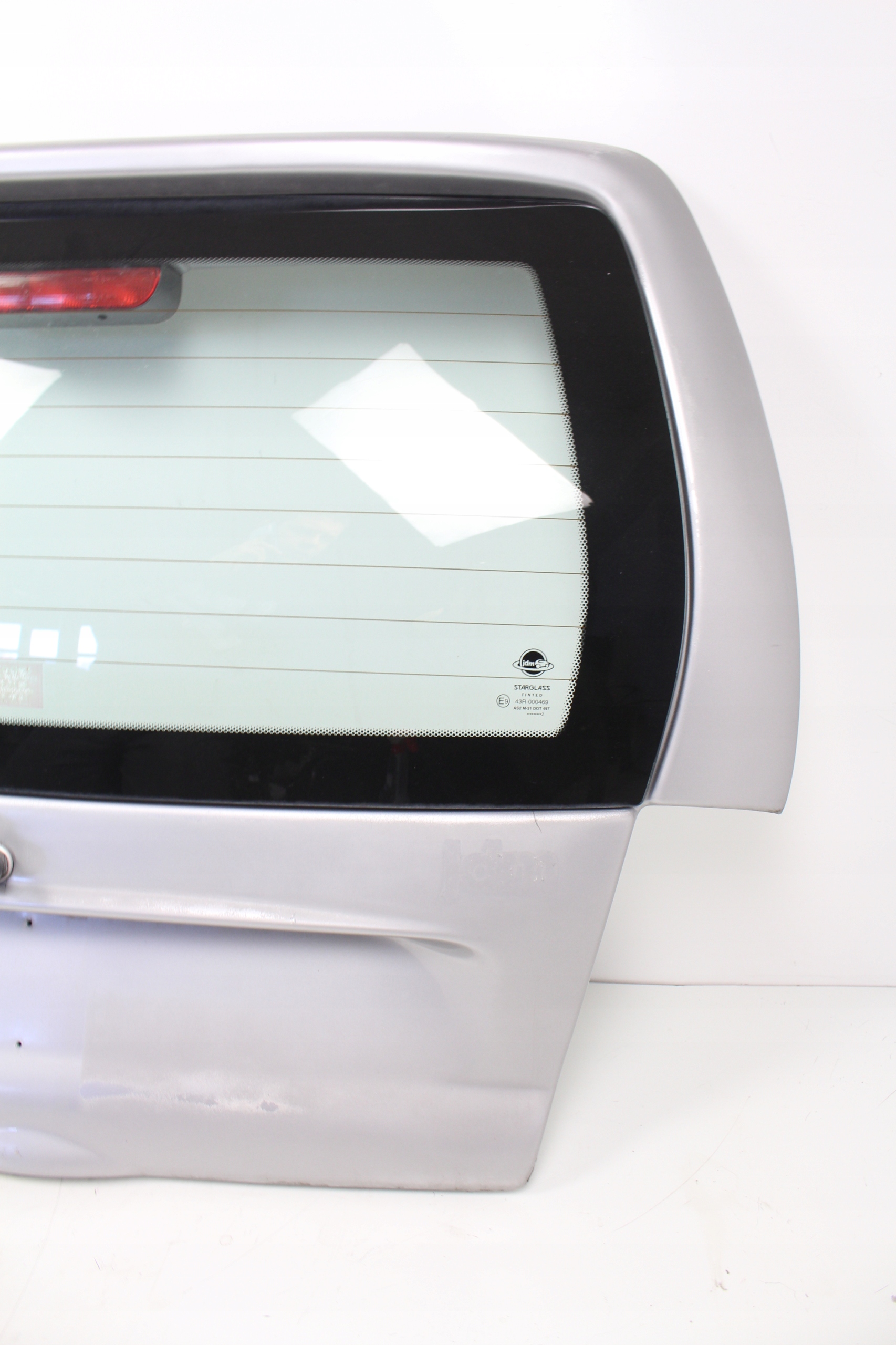 KLAPA JDM TITANE 2002r. Typ samochodu Samochody osobowe